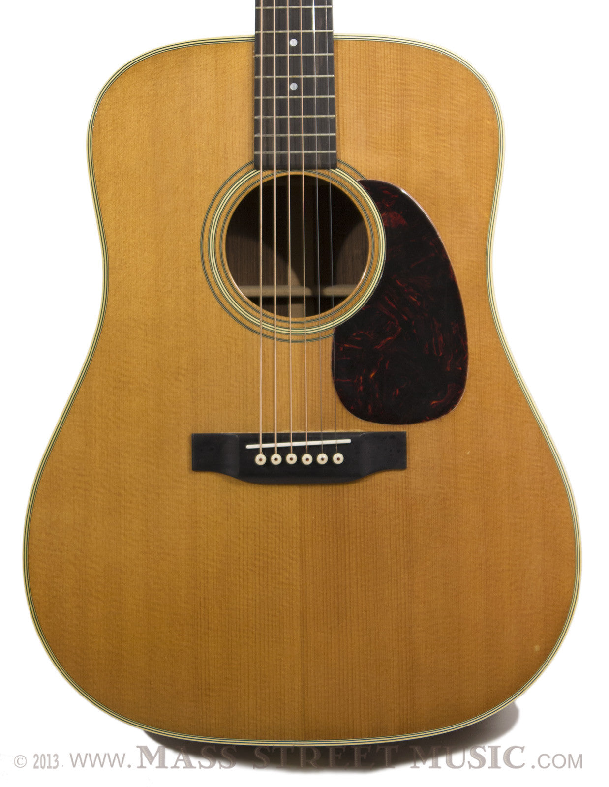 Martin Acoustic Guitars - 1966 D-28