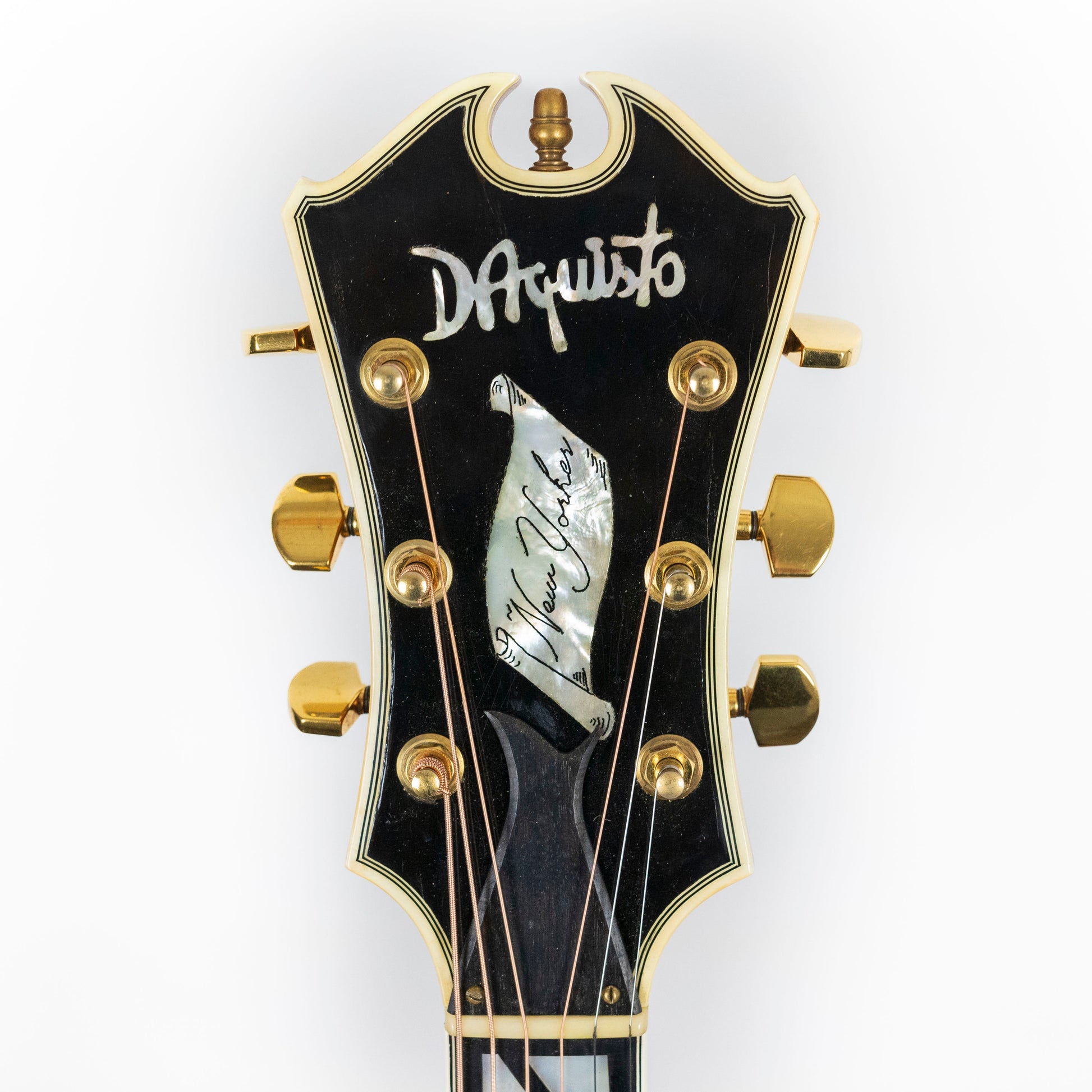 D'Aquisto 1982 New Yorker Special #1152 with Rare Decal