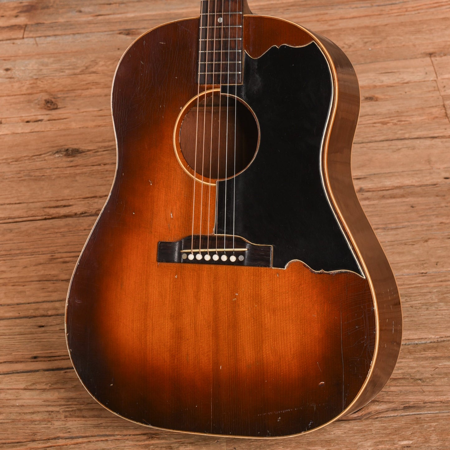 Gibson J-45 Sunburst 1951