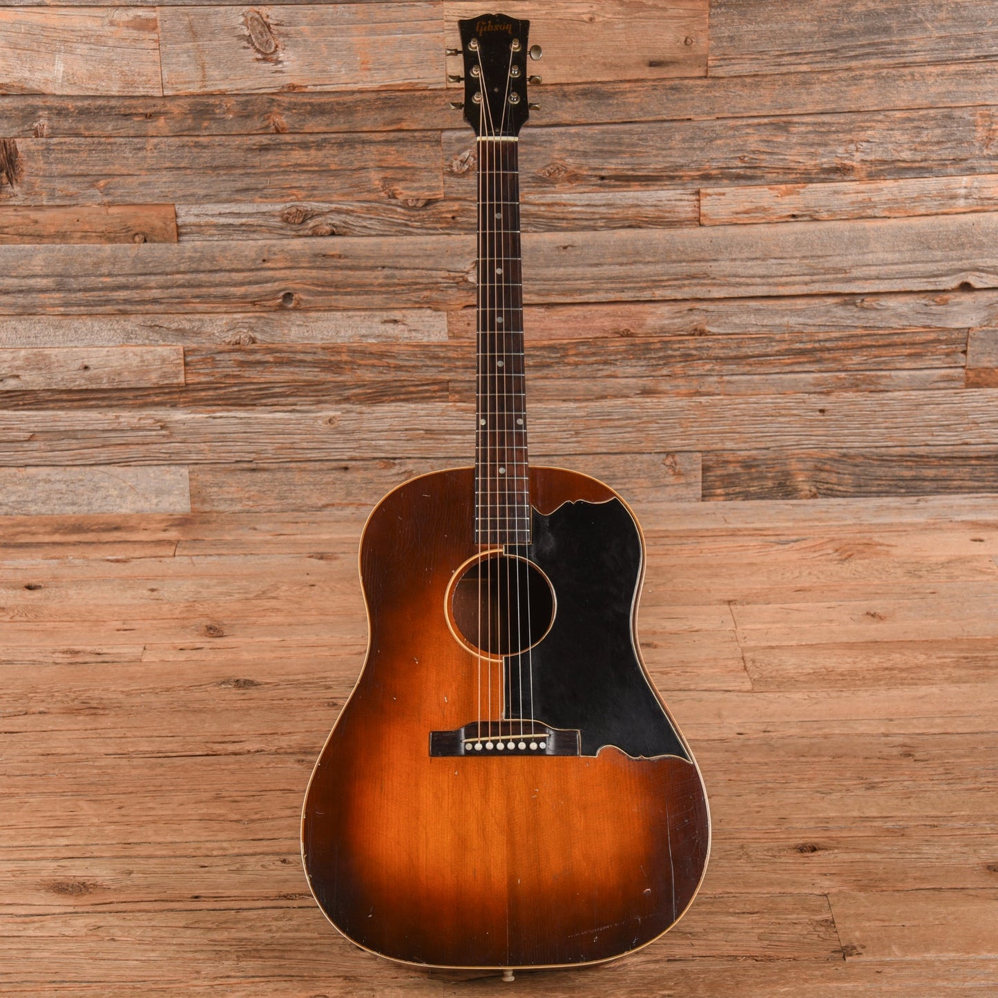 Gibson J-45 Sunburst 1951