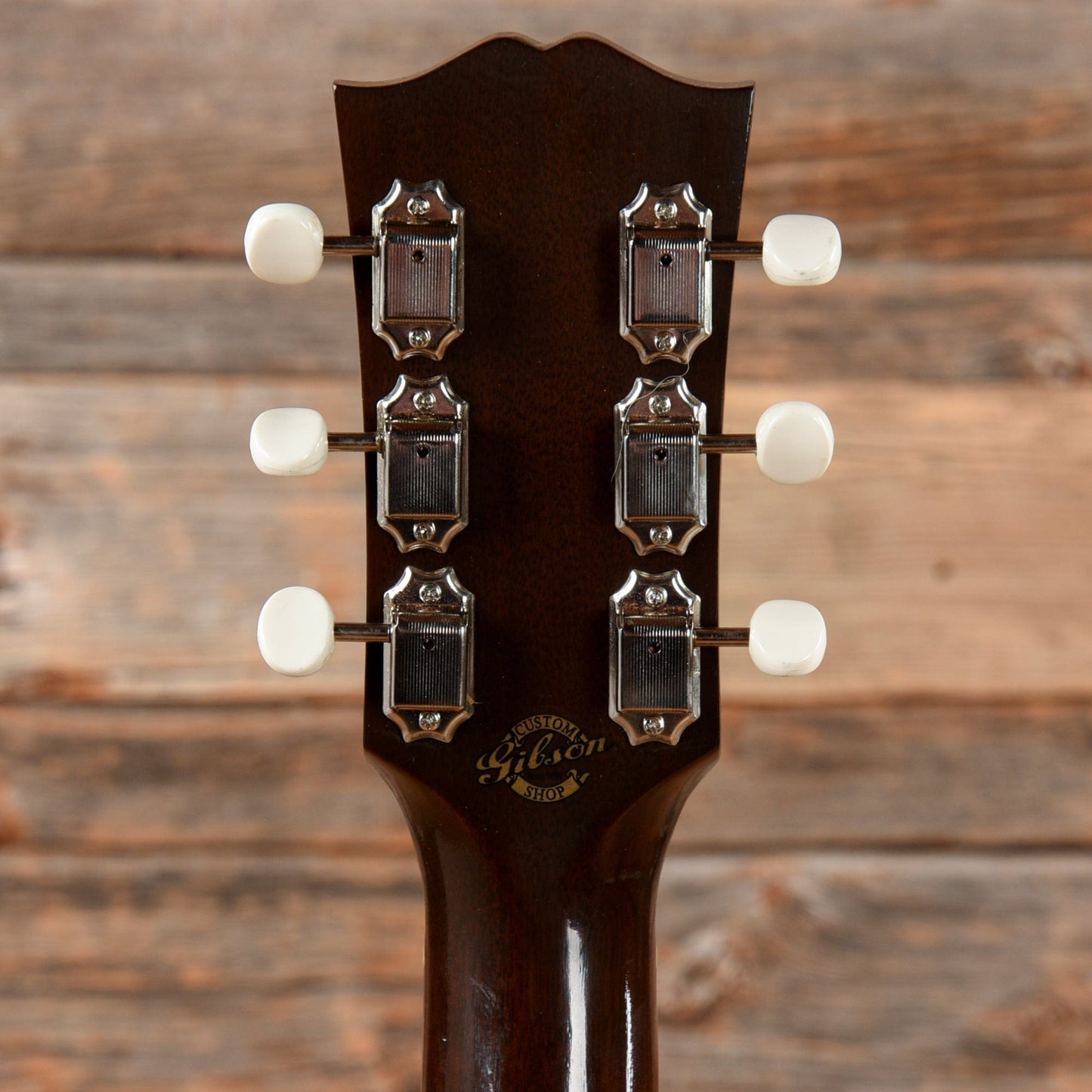 Gibson Montana J-45 Banner Sunburst 2017