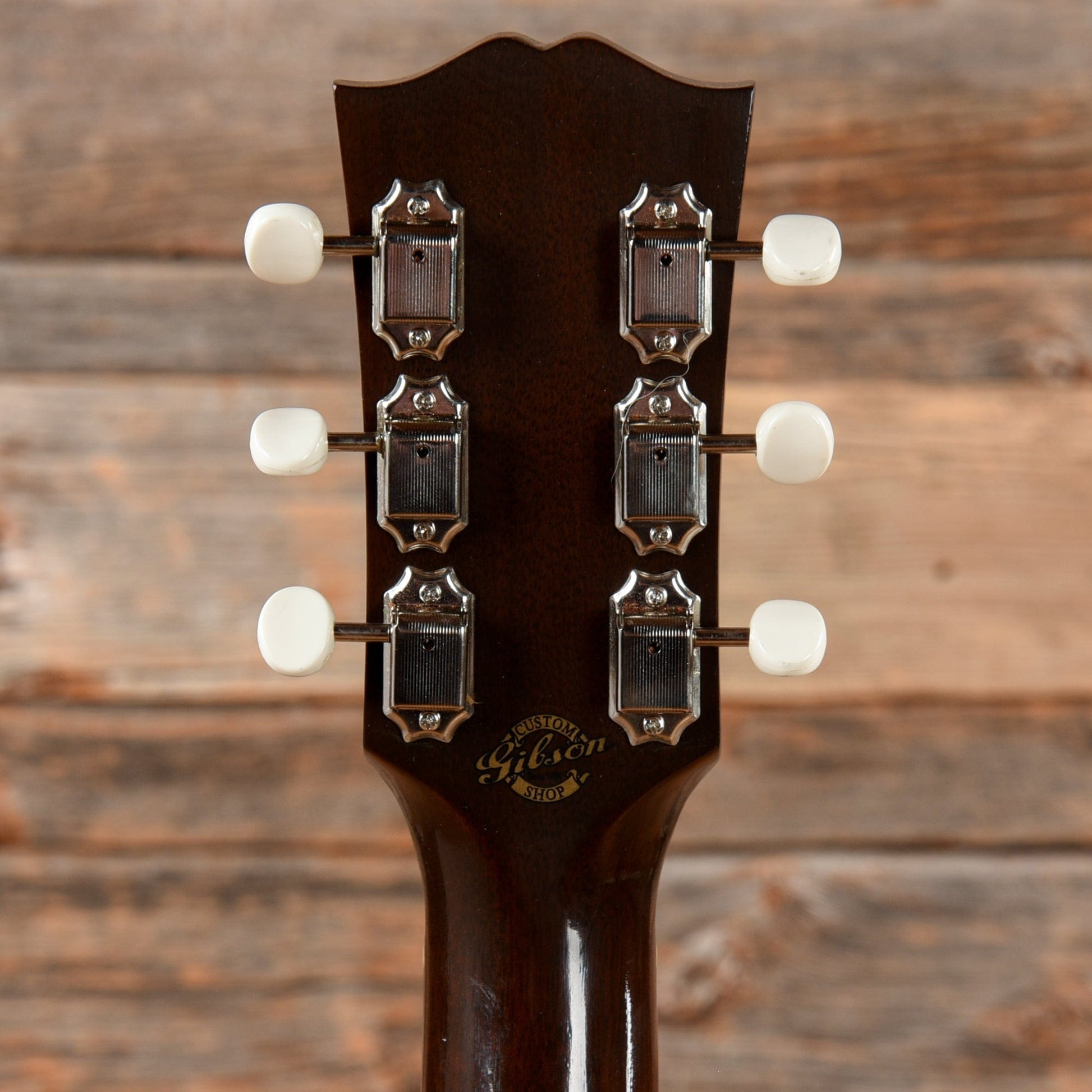 Gibson Montana J-45 Banner Sunburst 2017