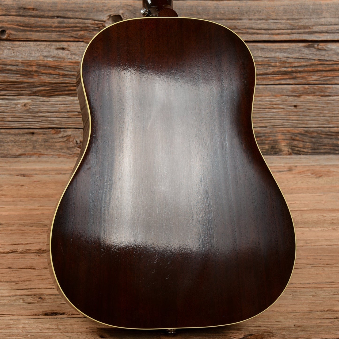 Gibson Montana J-45 Banner Sunburst 2017