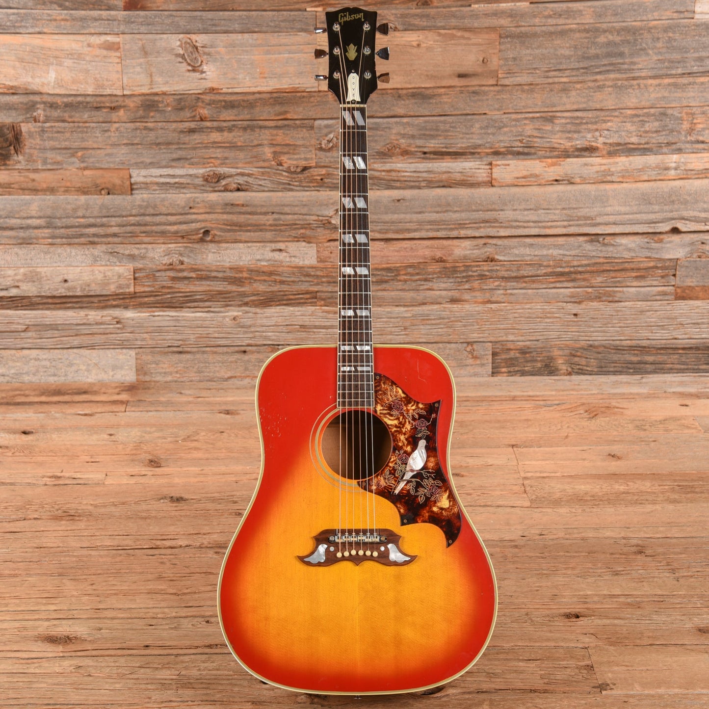 Gibson Dove Sunburst 1968
