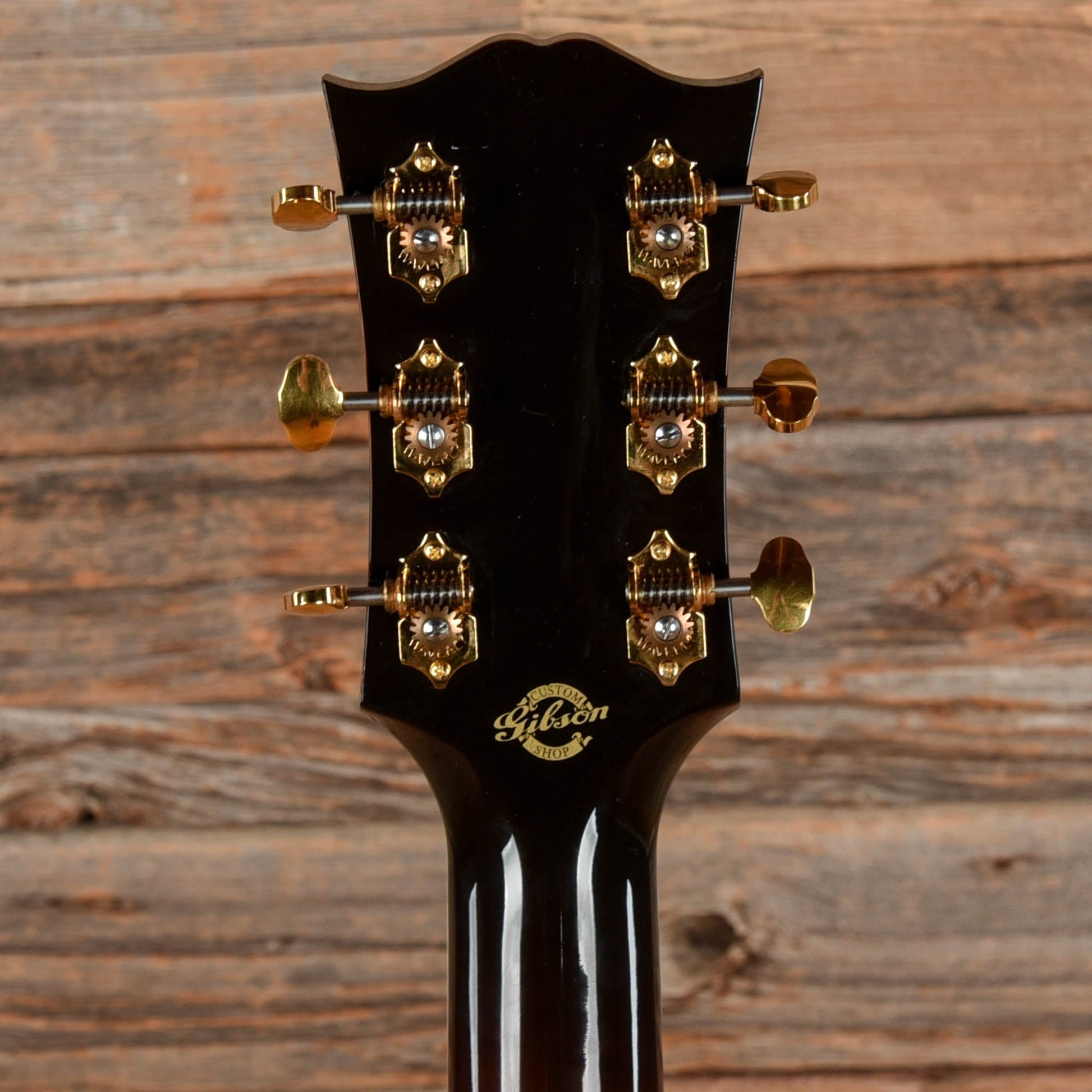 Gibson SJ-200 Western Classic Vintage Sunburst 2023
