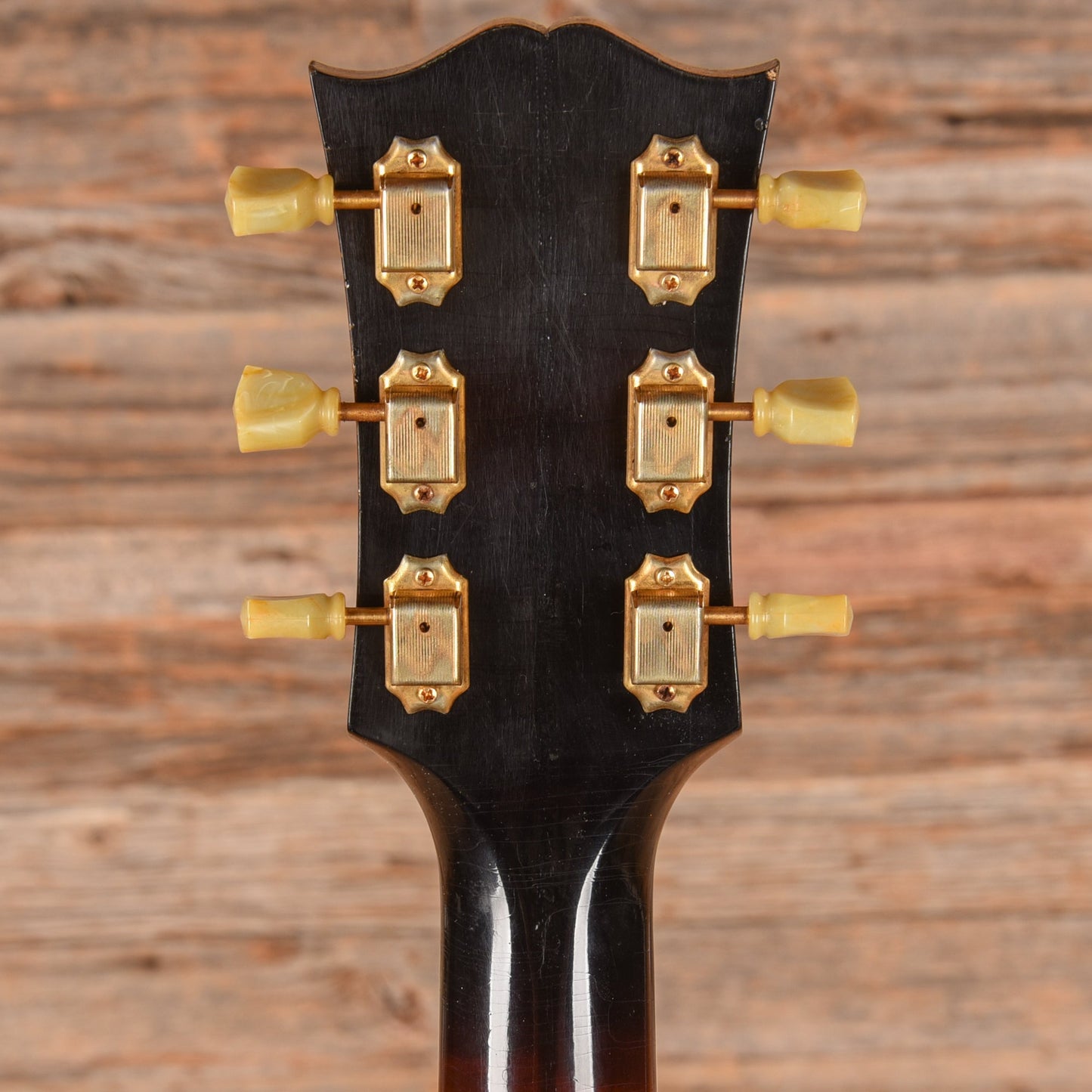 Gibson Custom Shop 1957 SJ-200 Vintage Sunburst Murphy Lab Light Aged
