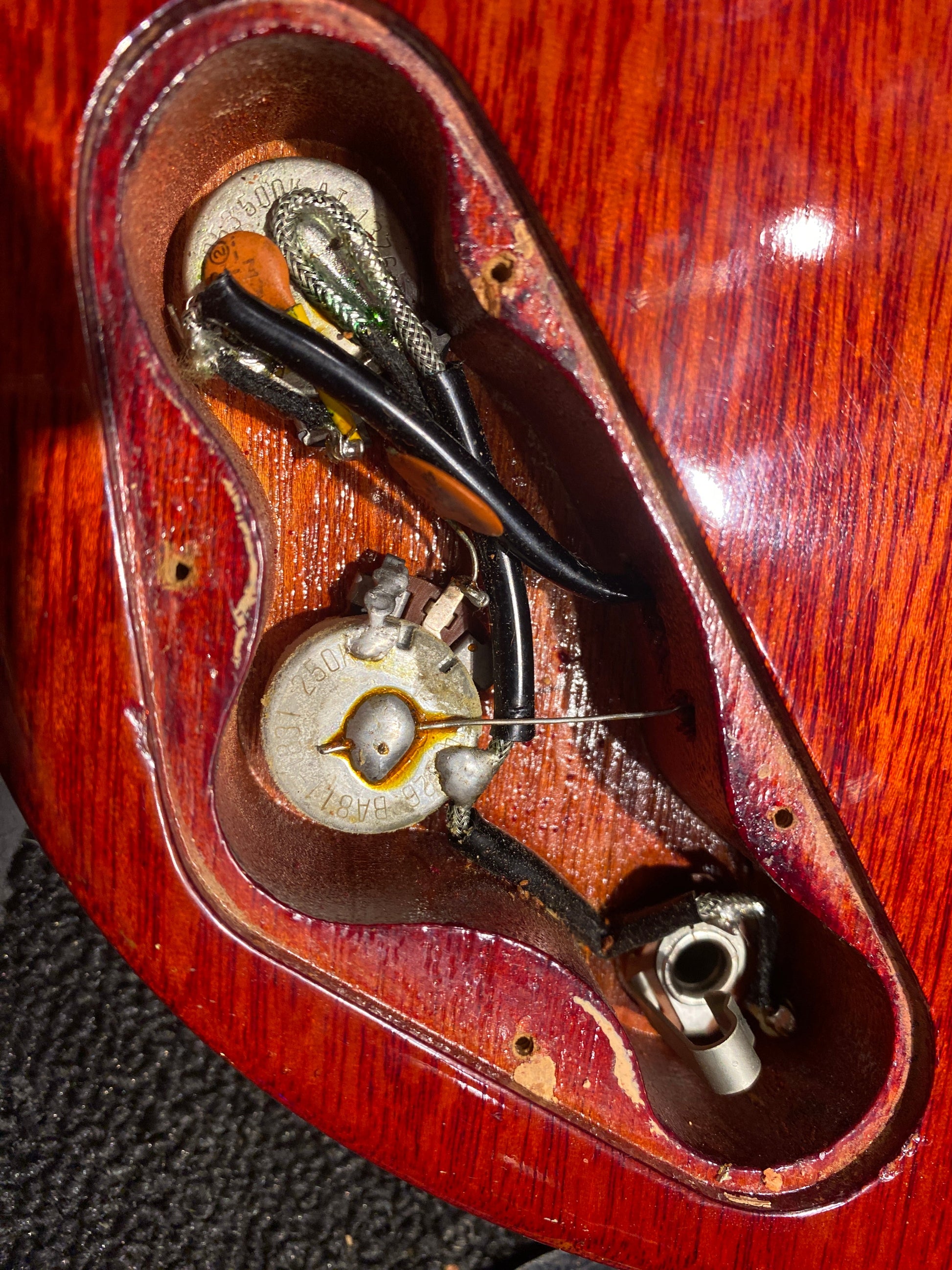 Gibson EB-0F Fuzztone Cherry 1964