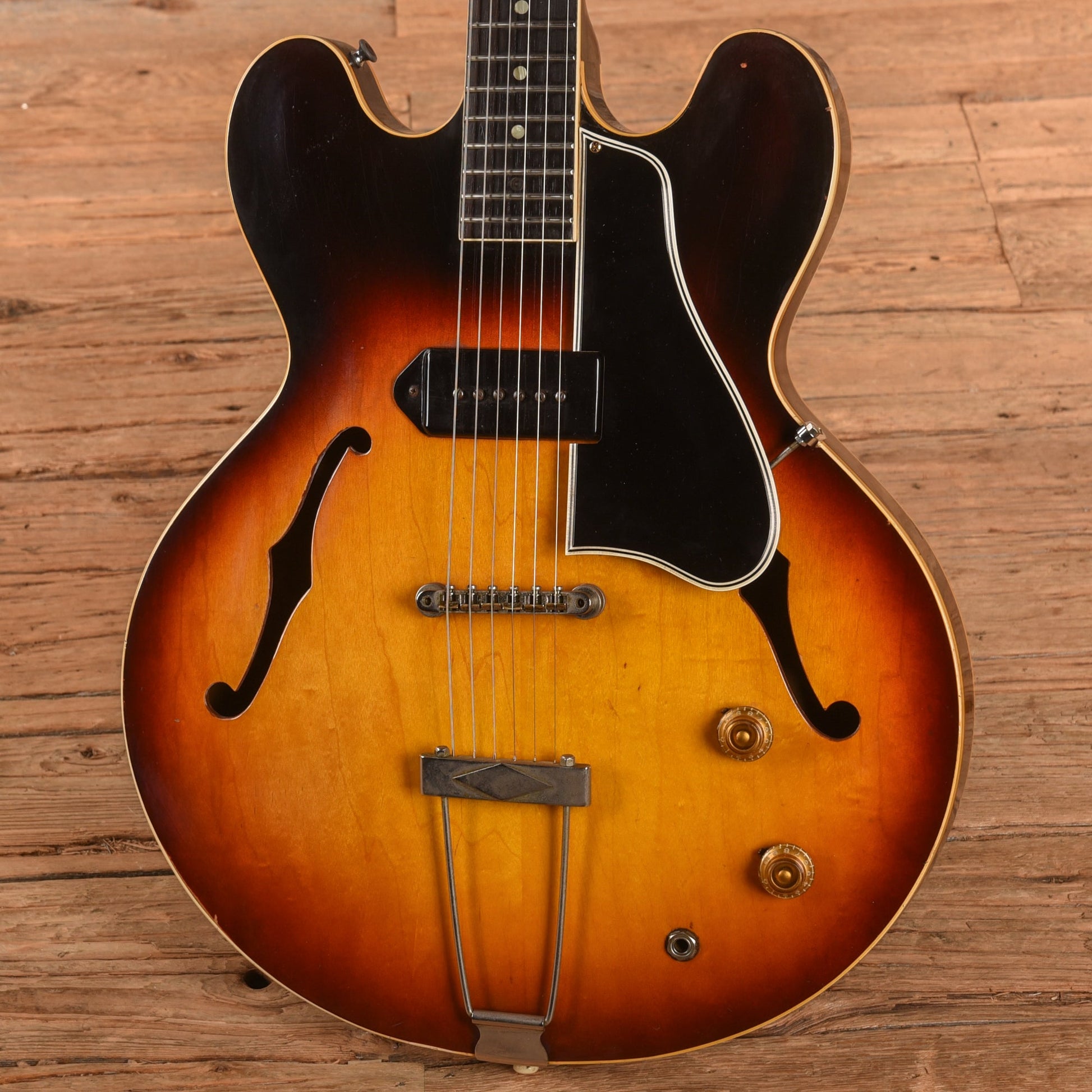 Gibson ES-330T Sunburst 1962