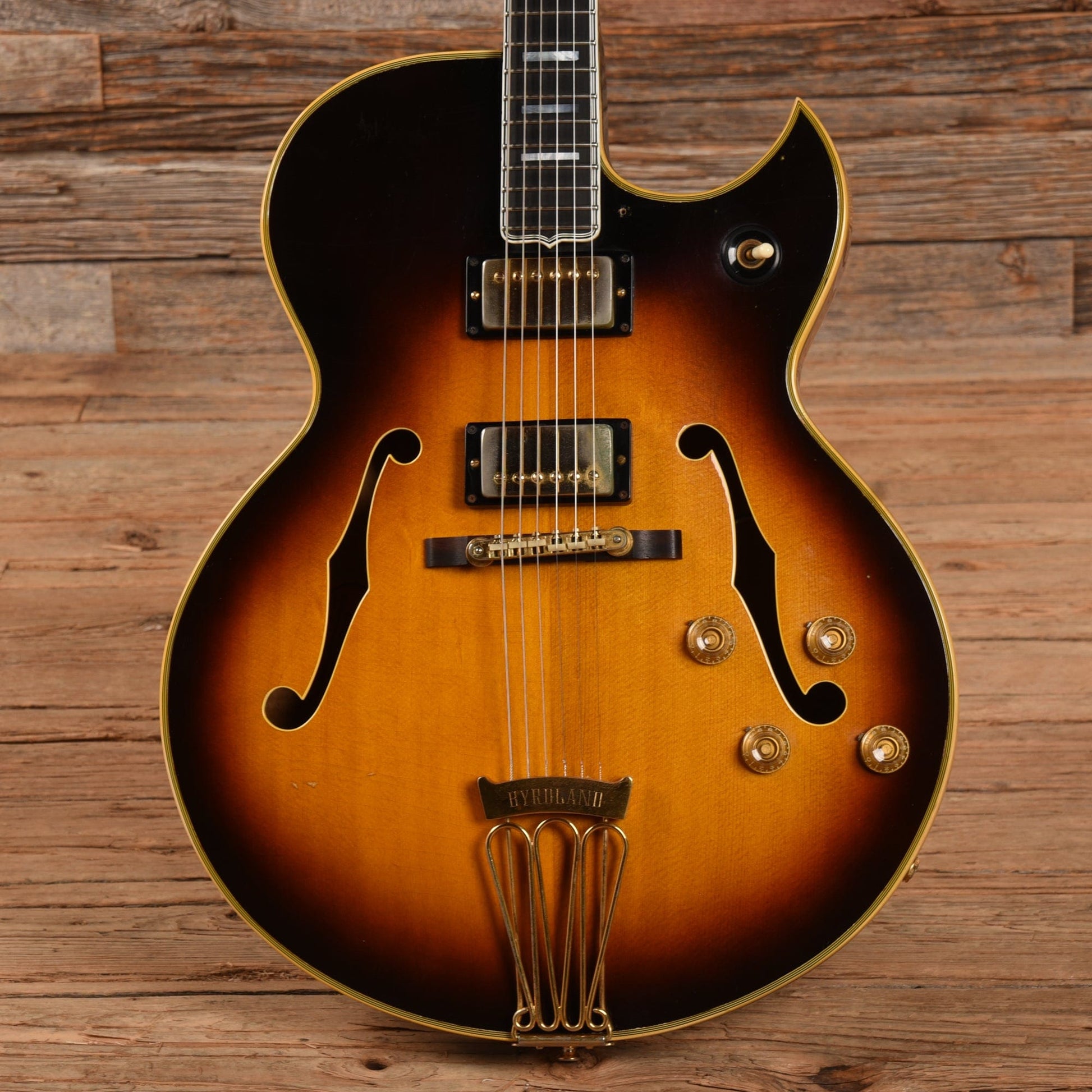Gibson Byrdland Sunburst 1967