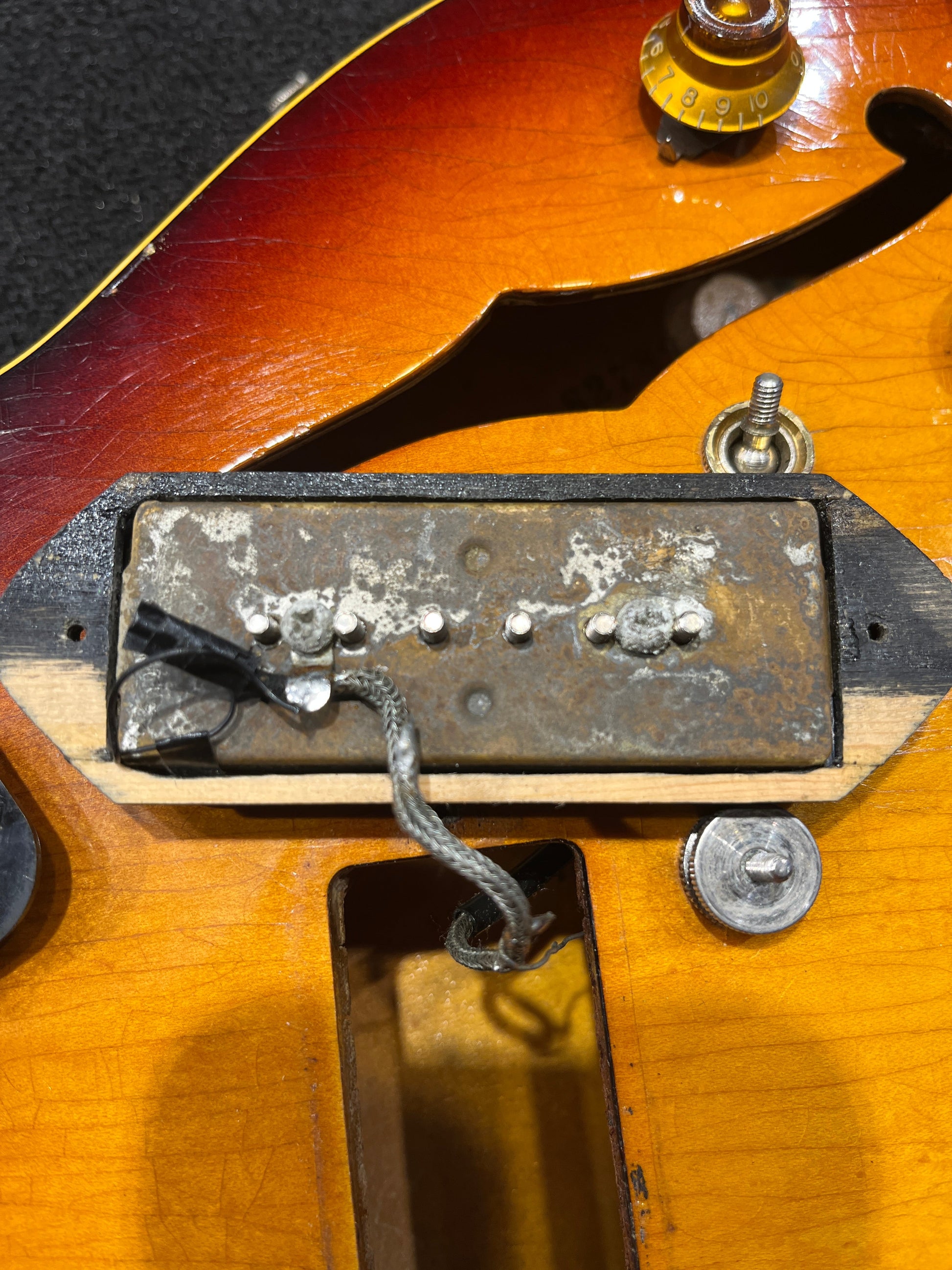 Gibson ES-330TD Sunburst 1959