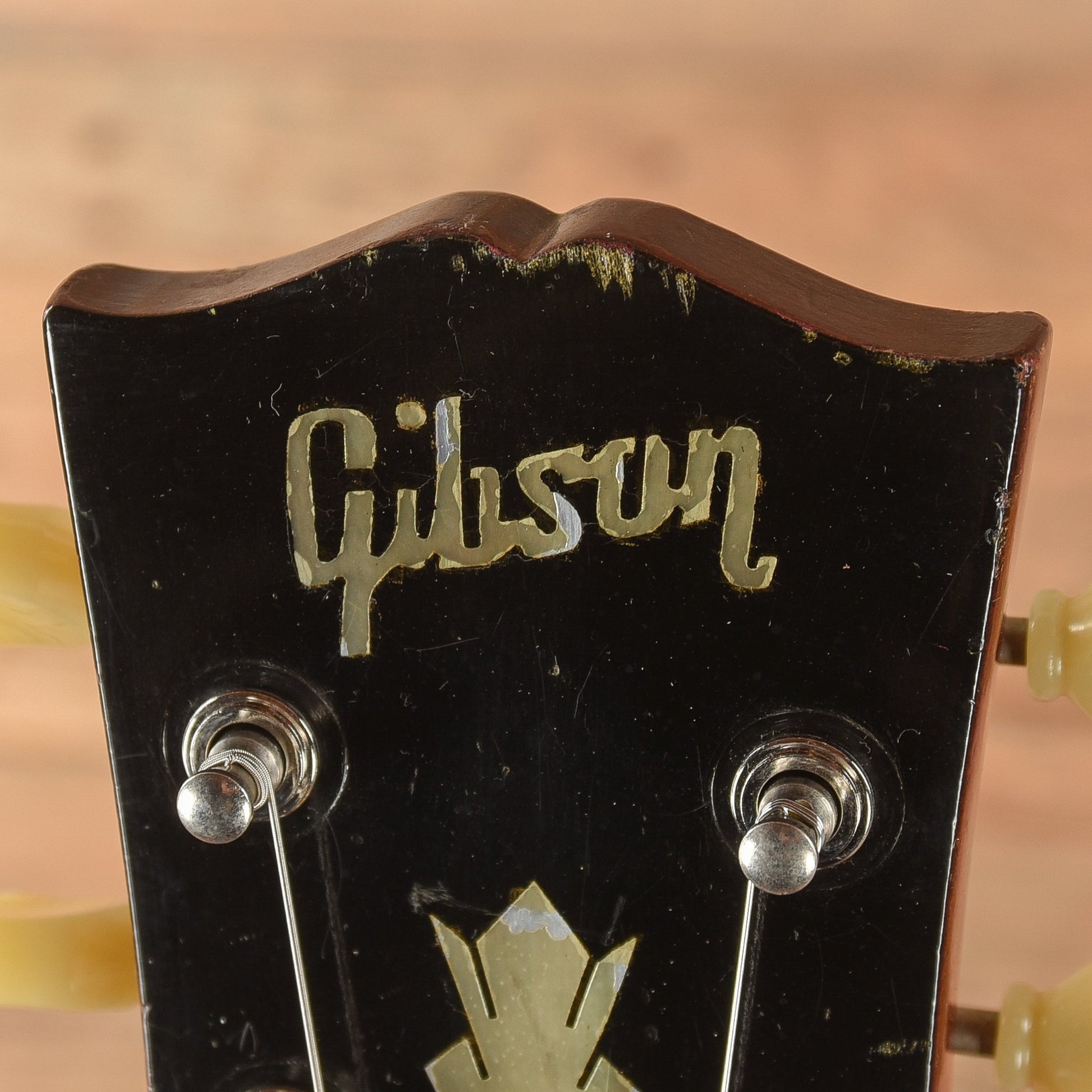 Gibson ES-335 (re-neck) Cherry 1968