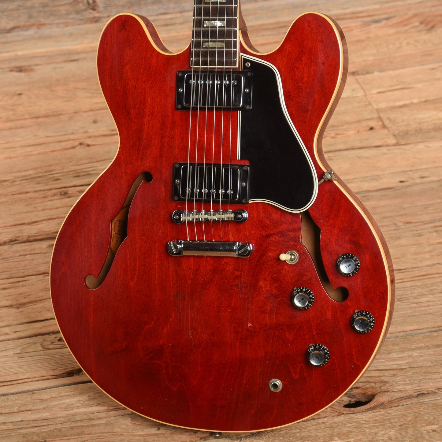 Gibson ES-335 (re-neck) Cherry 1968