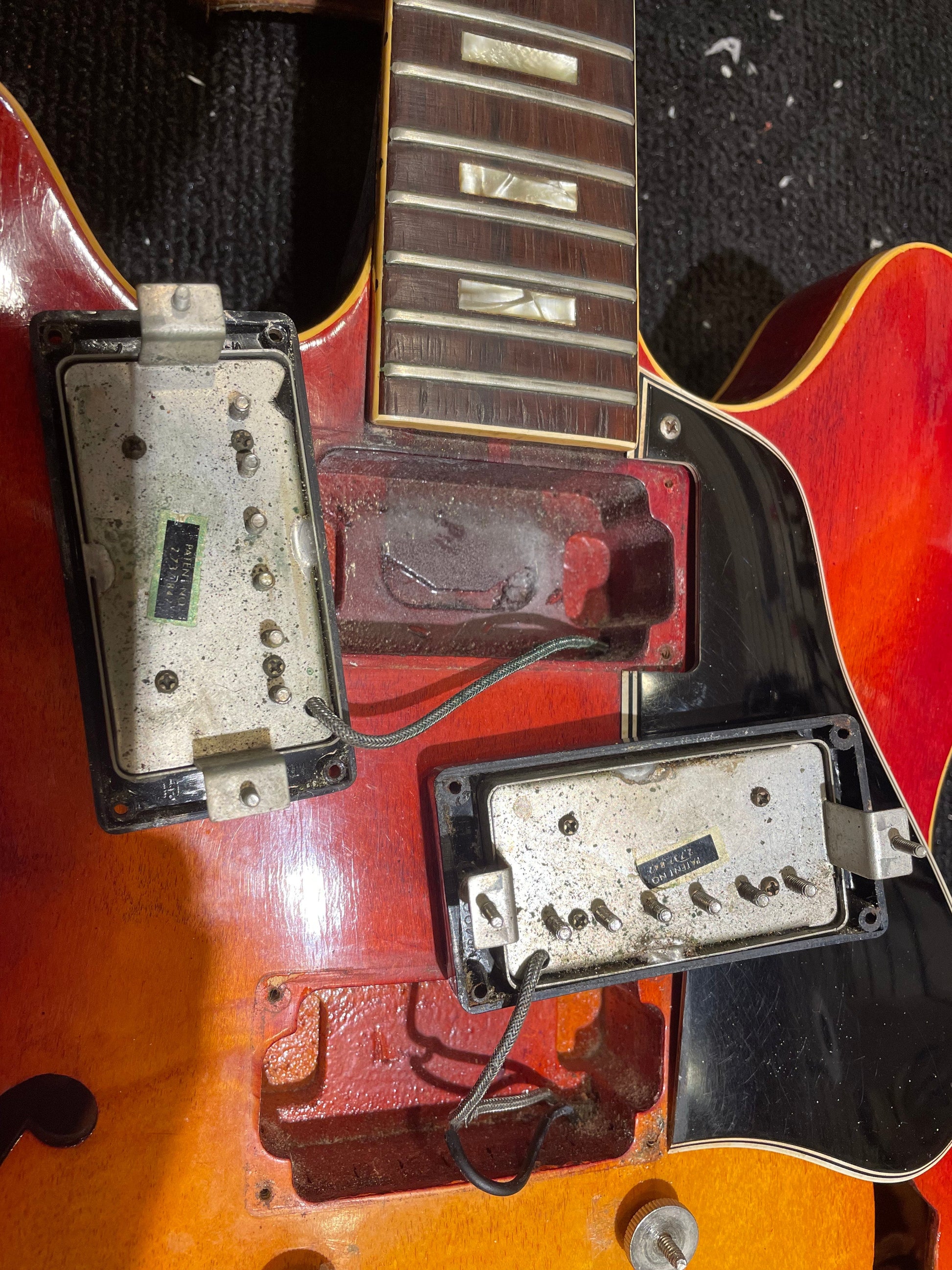 Gibson ES-335 Sunburst 1963