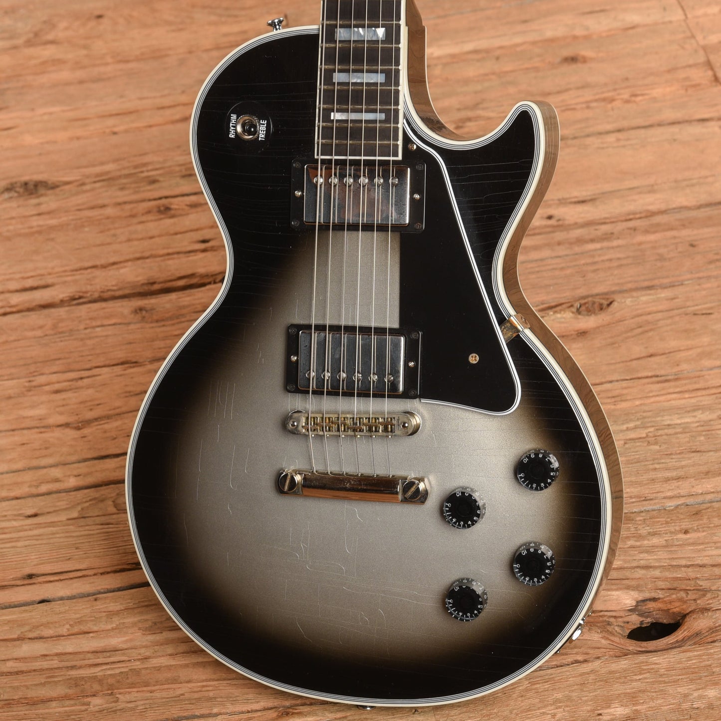 Gibson Custom Murphy Lab Les Paul Custom Ultra Light Aged Silverburst 2023