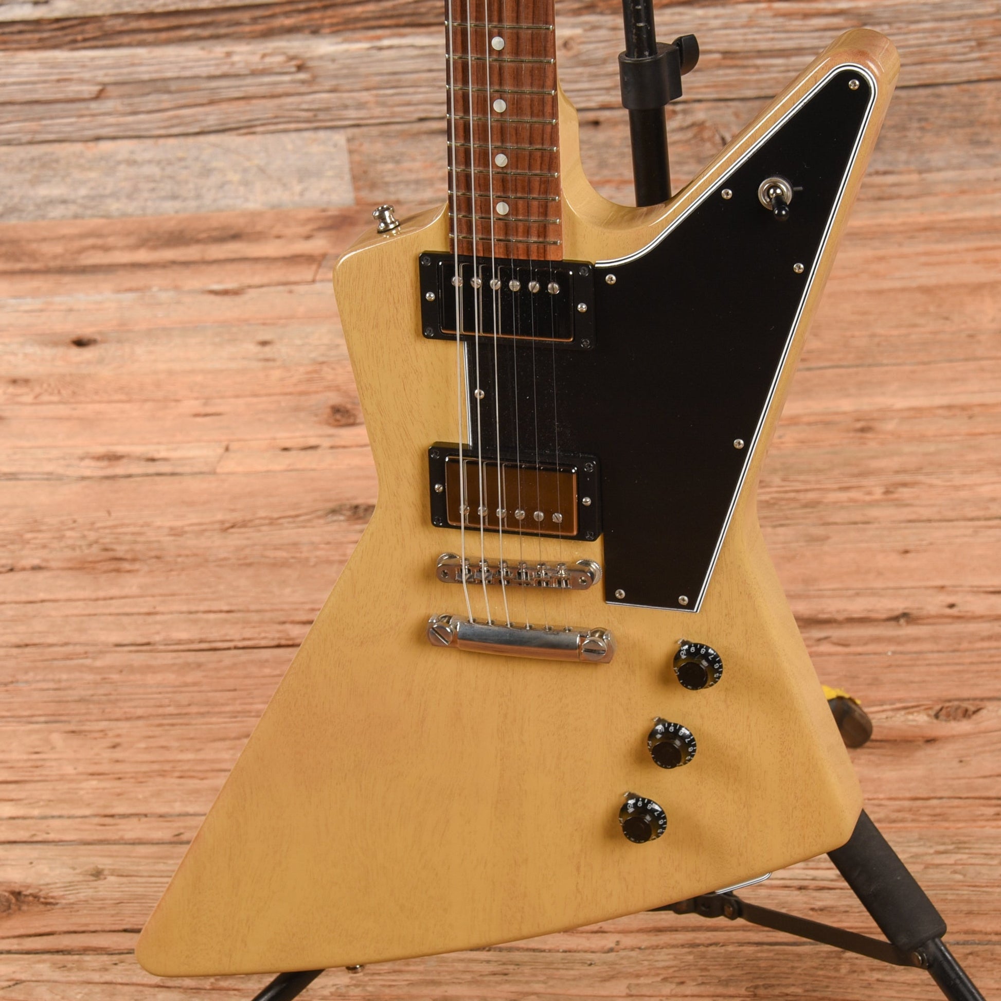 Gibson Custom Shop 58 Explorer TV Yellow - Dave Amato of REO Speedwagon