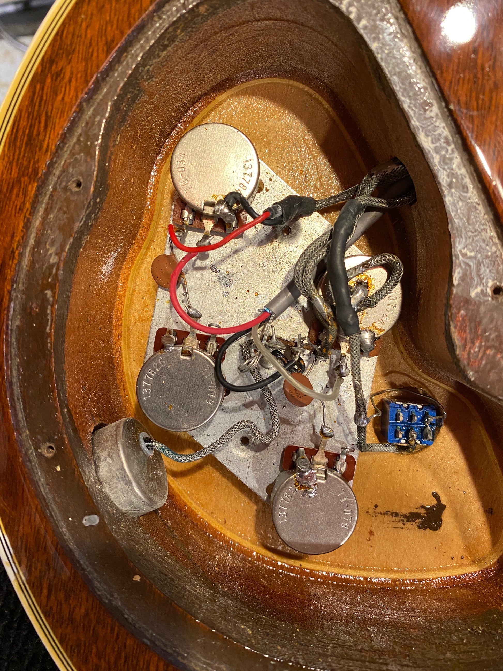 Gibson Les Paul 25/50 Sunburst 1979