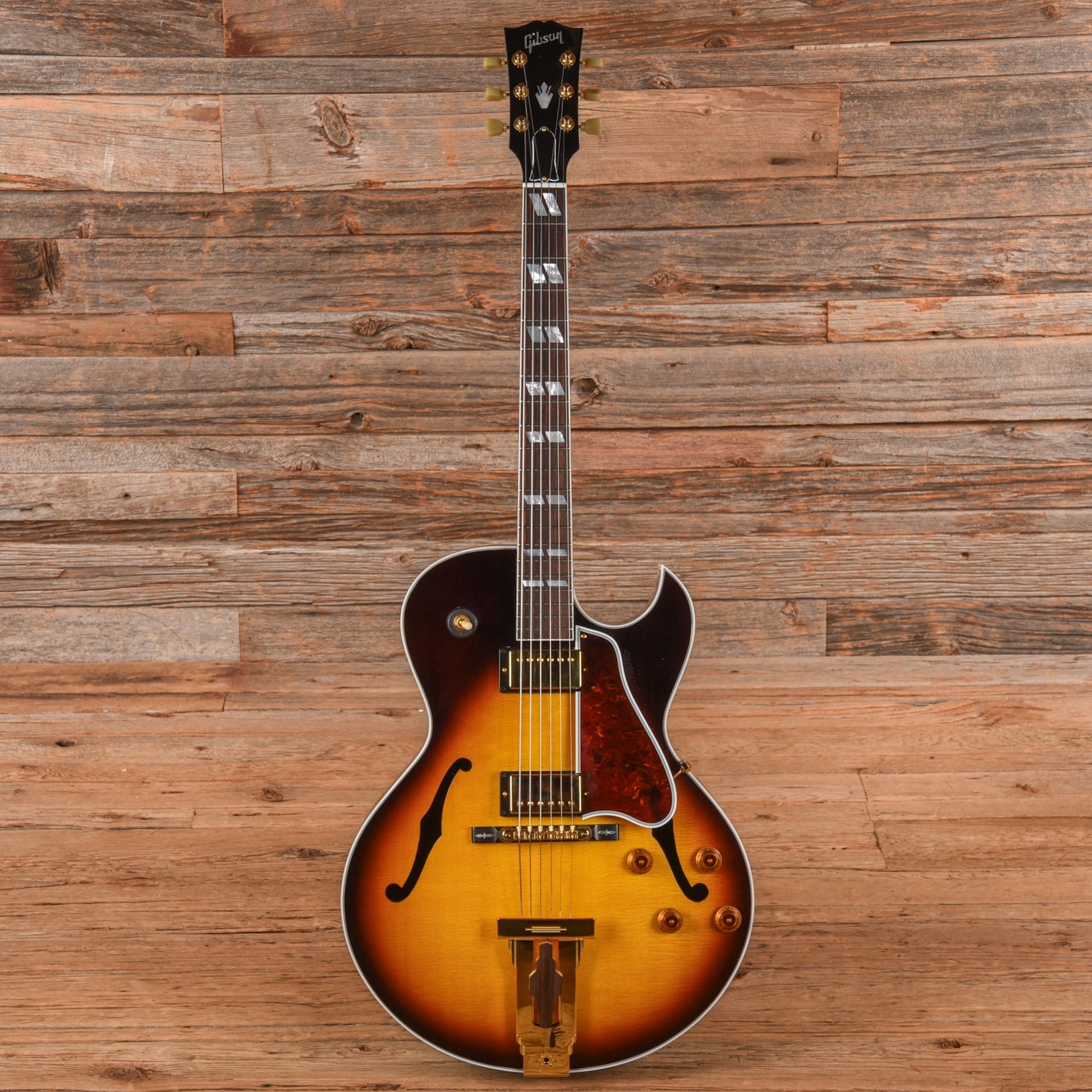 Gibson Custom Shop L-4 CES Crimson Mahogany Sunburst 2023