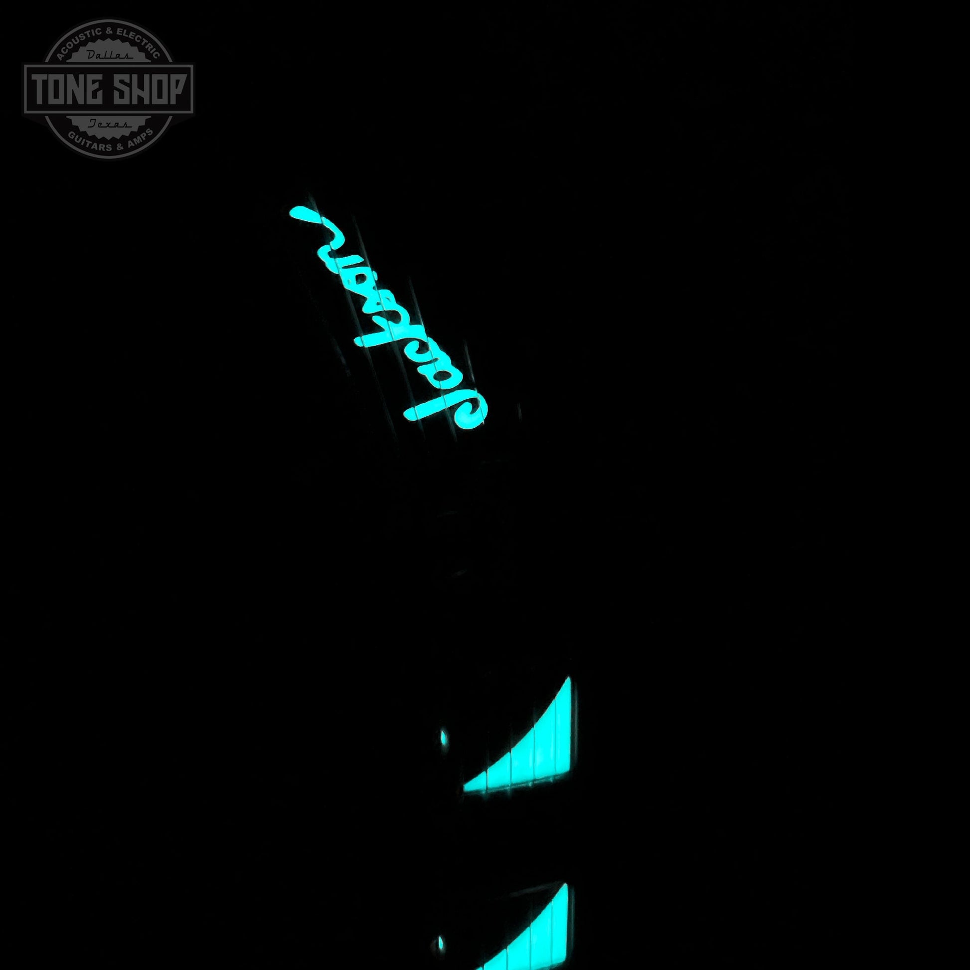 Jackson Custom Shop TSG Illuminati SL2H FR  Kawasabi Green w/case J11318