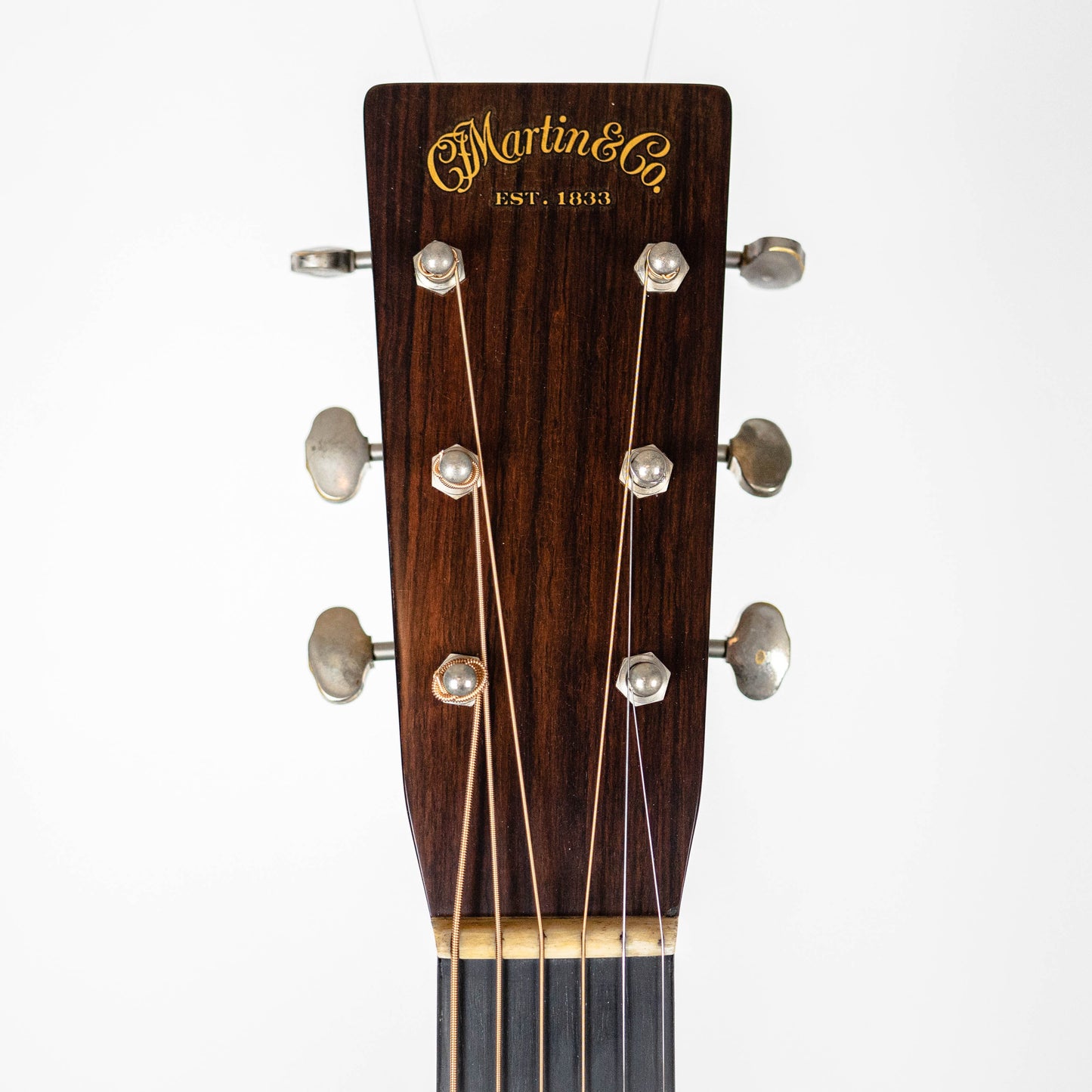 Martin Custom Shop 000-28 1937 (Stage 1 Ambertone)