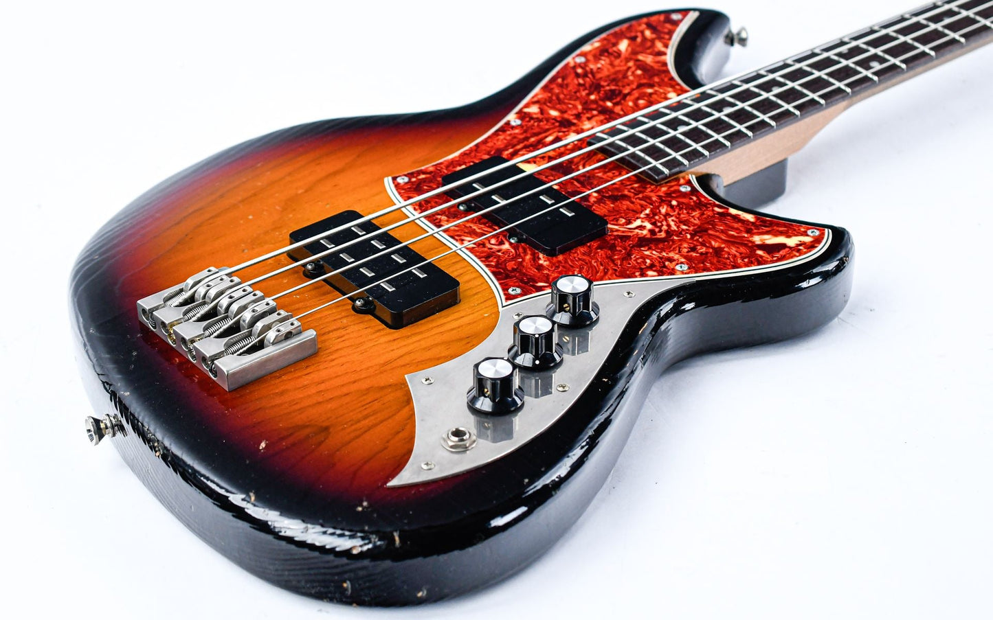 Novo Ivorus Bass 3 Tone Burst Light Aged