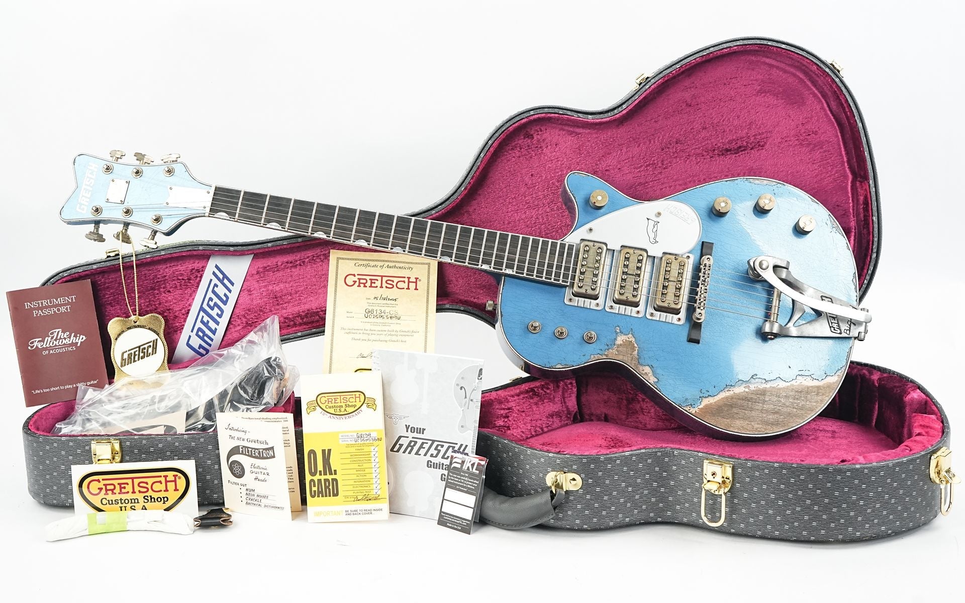 Gretsch Custom Shop G6134T Heavy Relic Lake Placid Blue Chad Henrichsen Masterbuilt