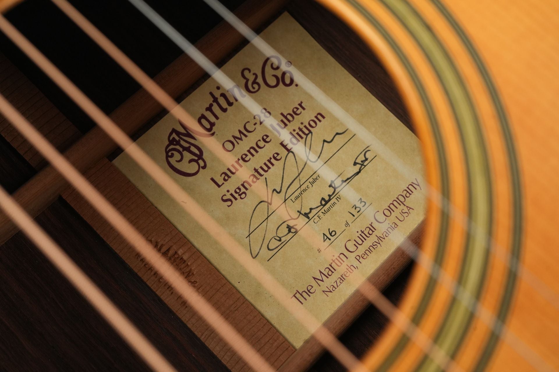 Martin OMC28 Laurence Juber 2004