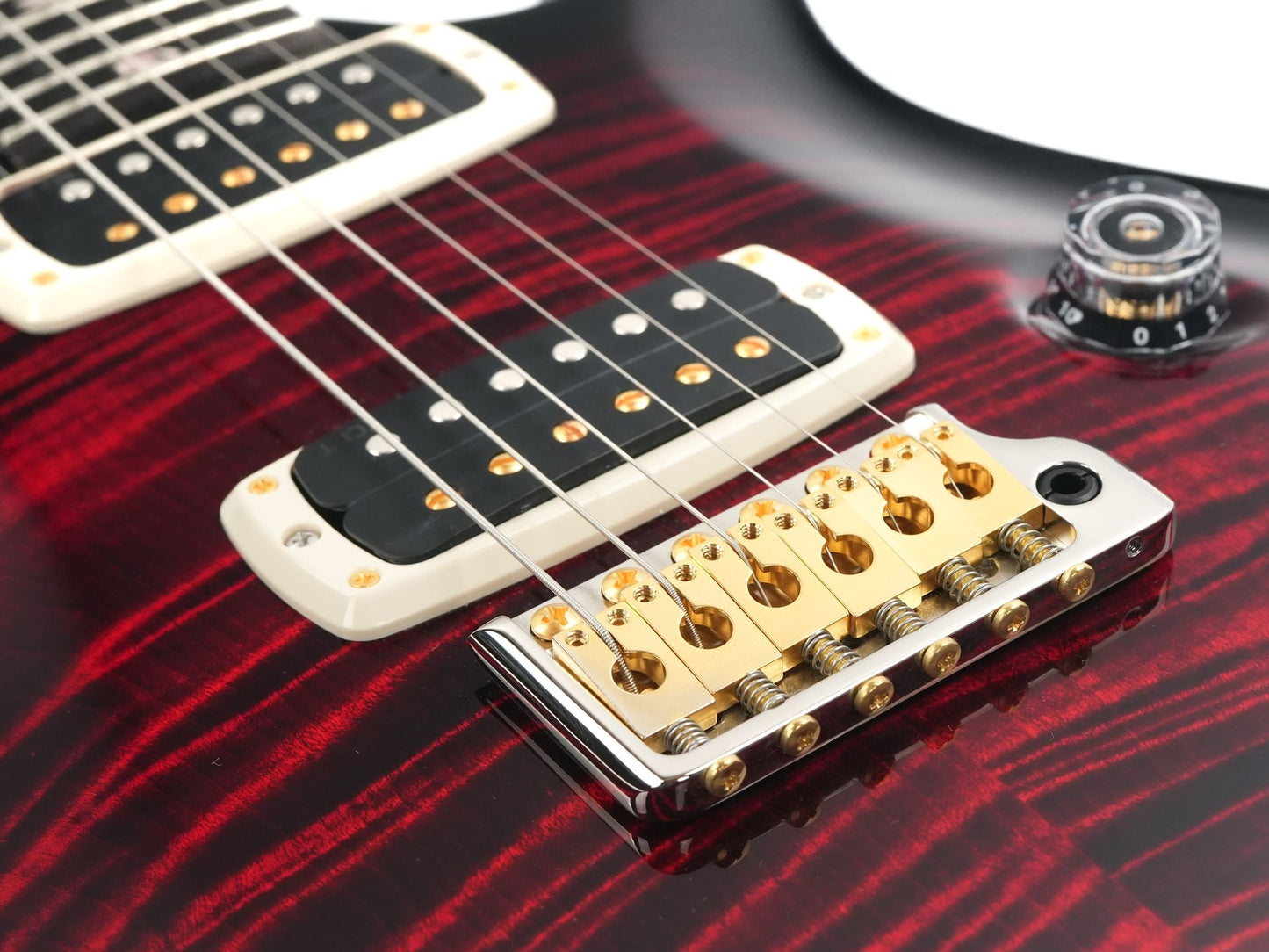 PRS Custom 24 08 Fire Red Smokeburst 10 Top B-Stock