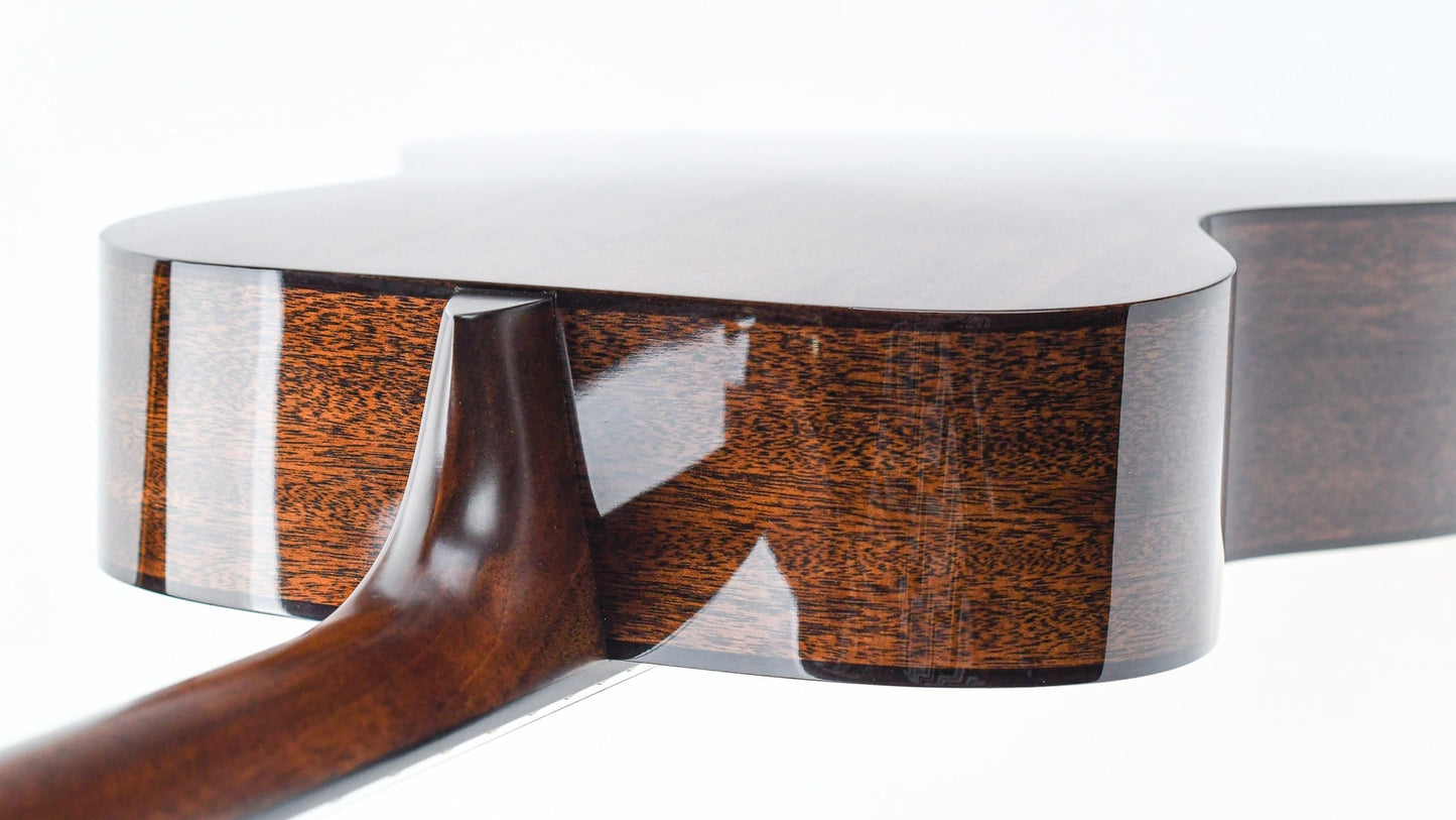 Martin 00018 Modern Deluxe