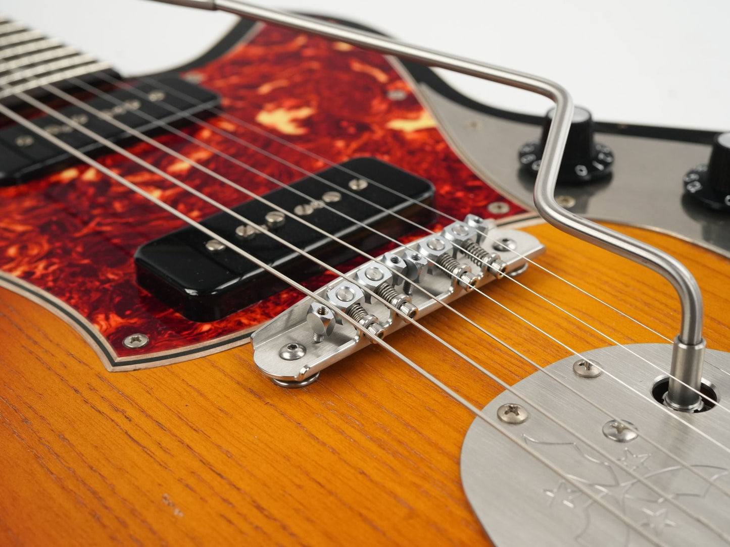 Novo Miris J 3-Tone Burst