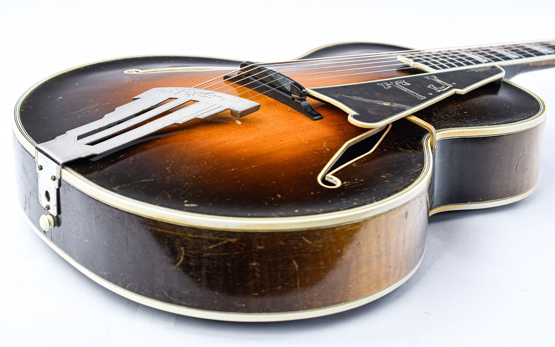 D'Angelico Excel T.J. Sunburst 1937