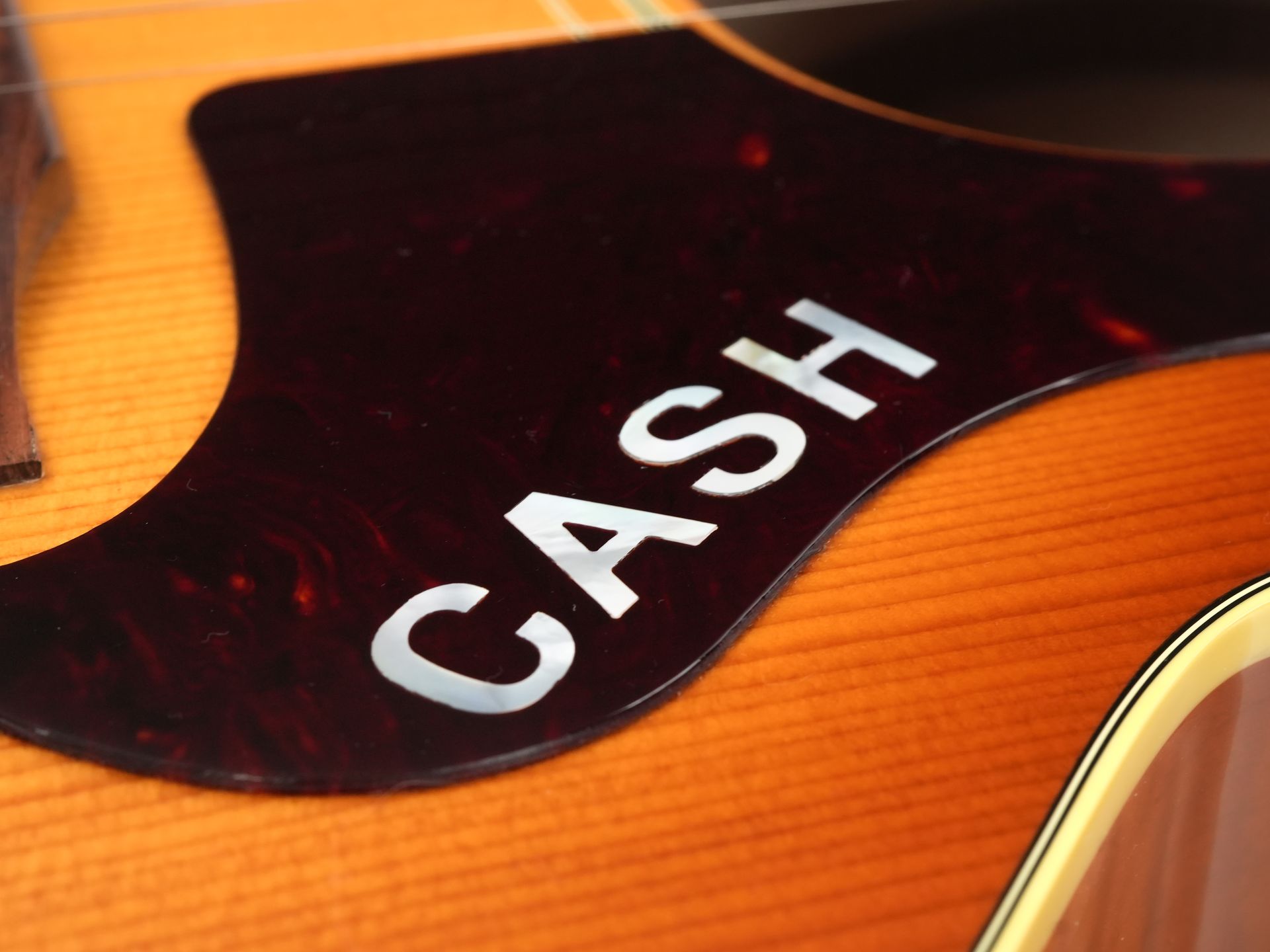 Gibson Rosanne Cash J185 Heritage Cherry Sunburst 2024