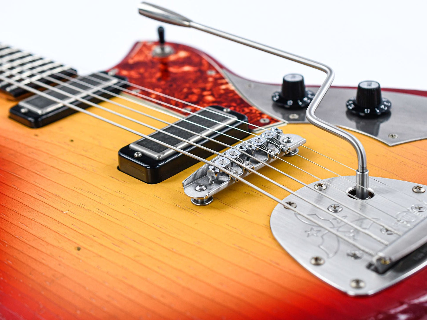 Novo Serus J Baritone Maroon Burst