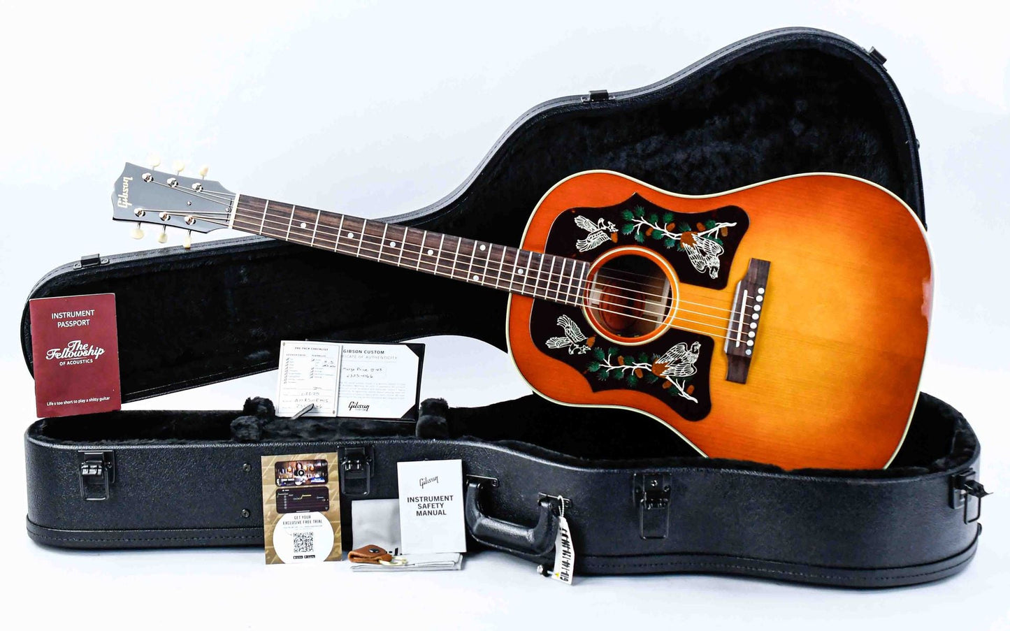 Gibson Margo Price J45 Heritage Cherry Sunburst