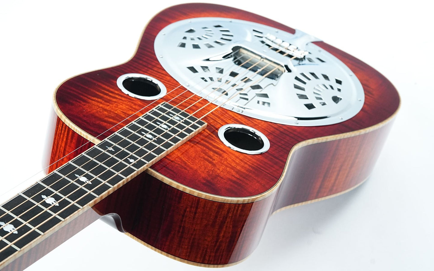 Beard Legacy E Curly Maple