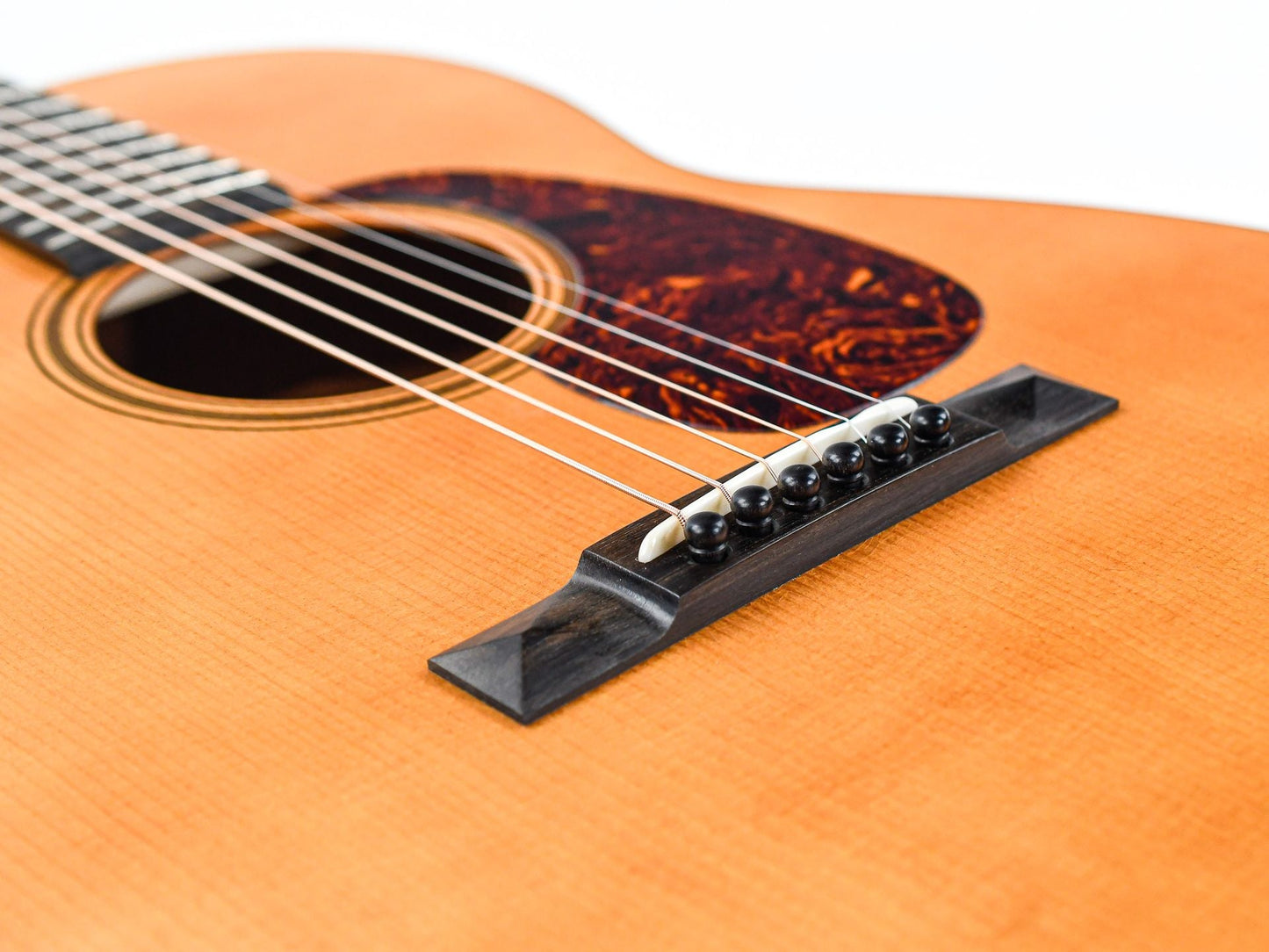 Atkin Essential 00S Natural Aged