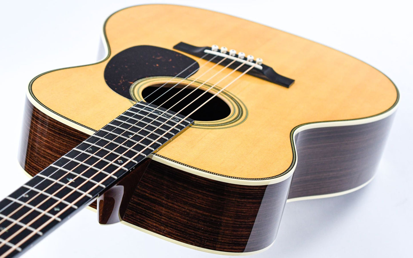 Martin 00028EC Eric Clapton Signature