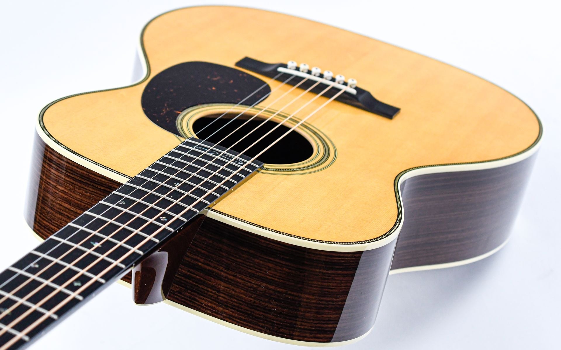 Martin 00028EC Eric Clapton Signature