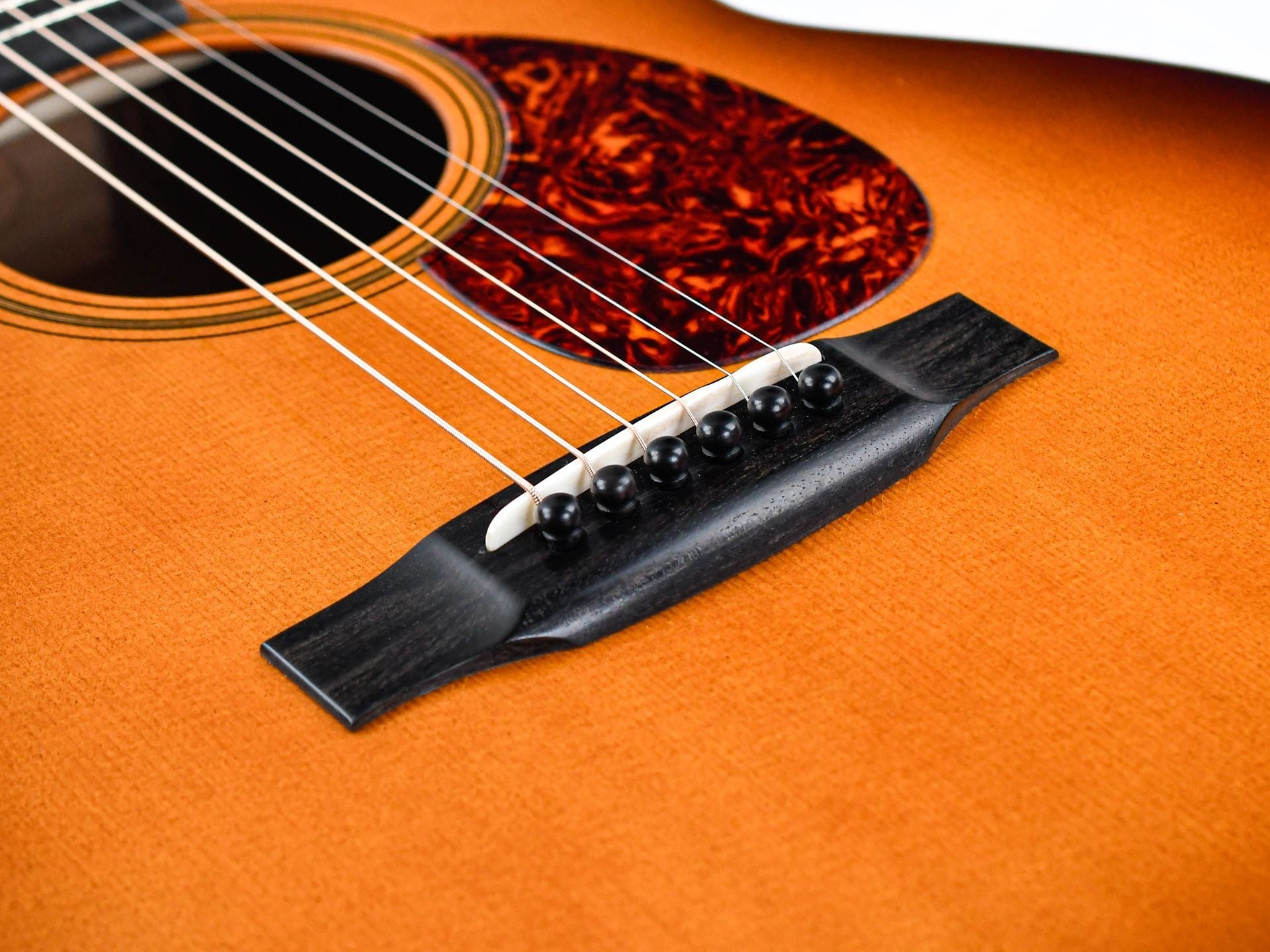 Atkin Essential OM Sunburst Aged