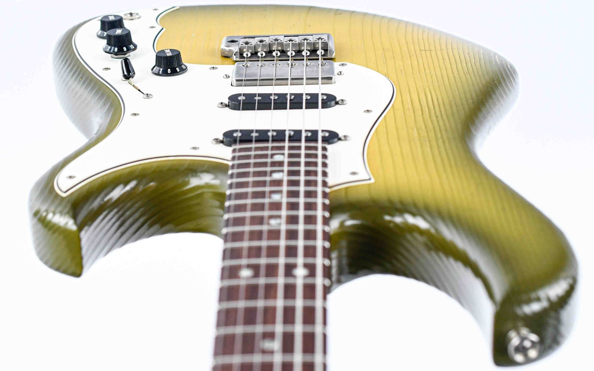 Novo Nucleus NAMM Idris HSS Royal Olive Burst