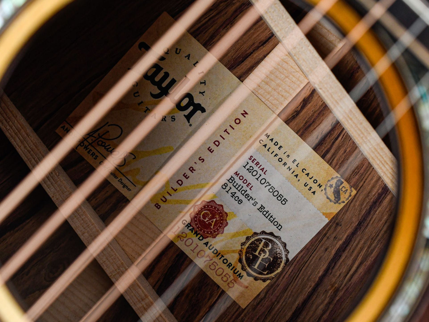 Taylor 814ce Builders Edition Honduran Rosewood Adirondack Shaded Edge Burst
