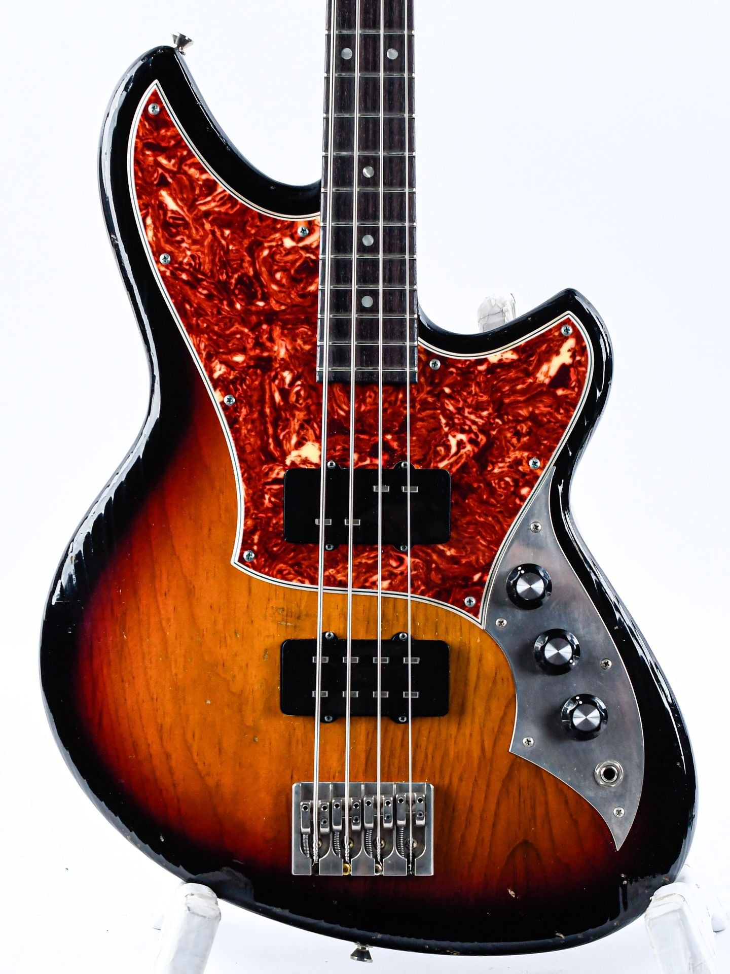 Novo Ivorus Bass 3 Tone Burst Light Aged