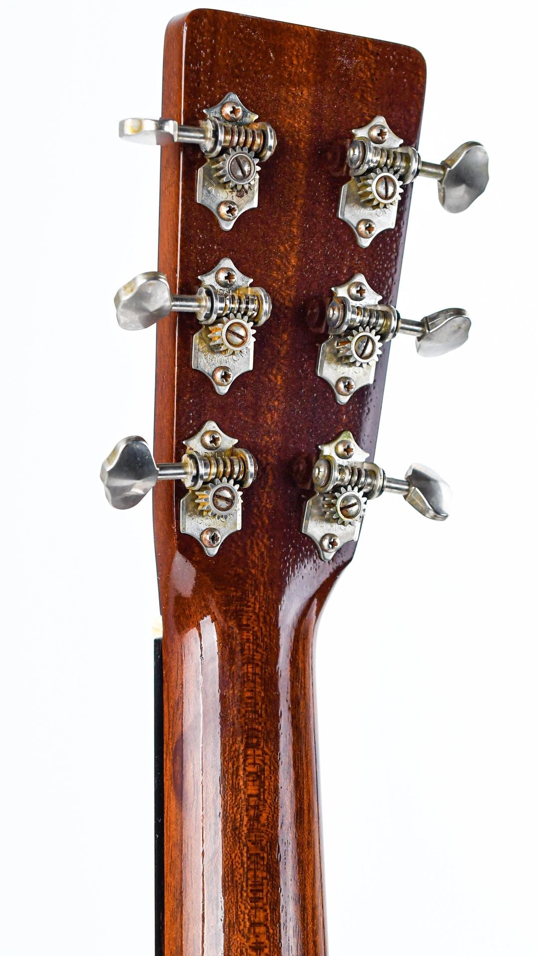 Atkin Essential OM Sunburst Aged