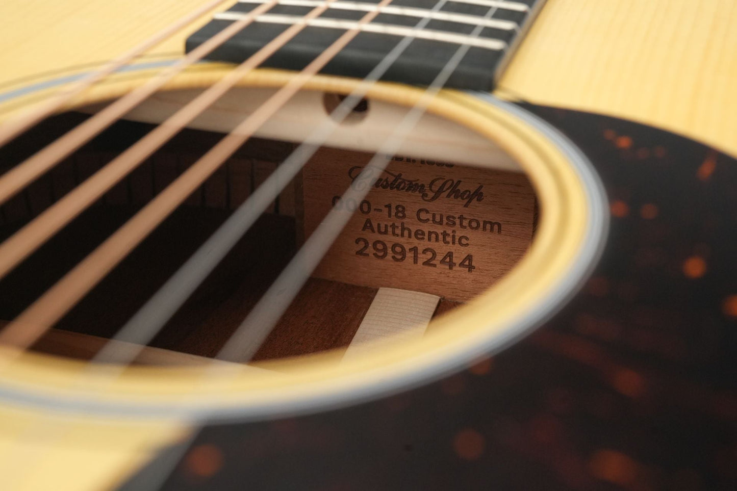 Martin Custom Shop 00018 1937 Adirondack Sinker Mahogany Aging Toner