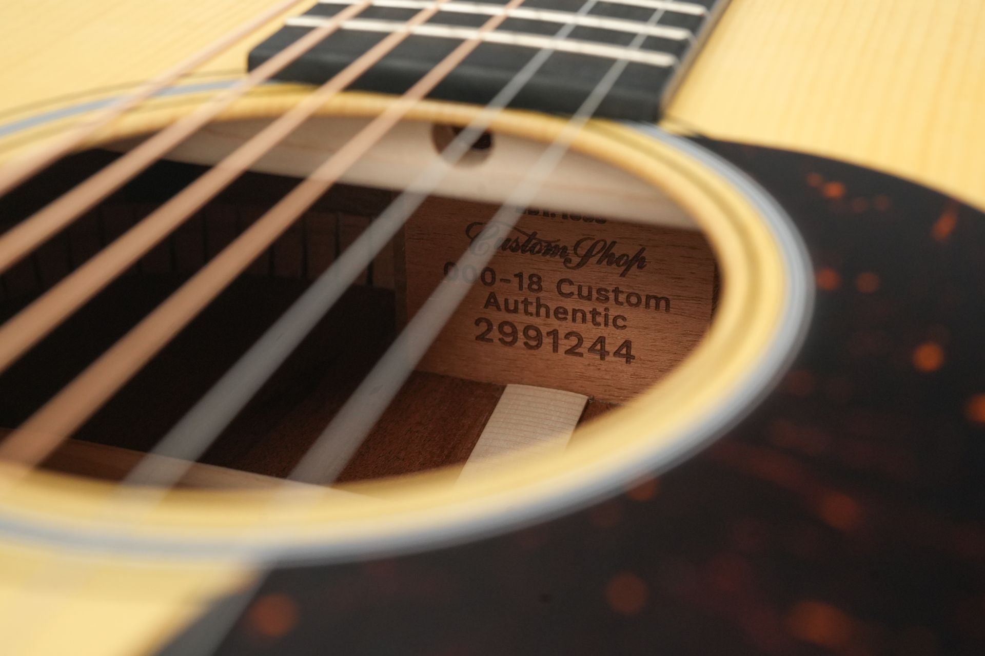 Martin Custom Shop 00018 1937 Adirondack Sinker Mahogany Aging Toner