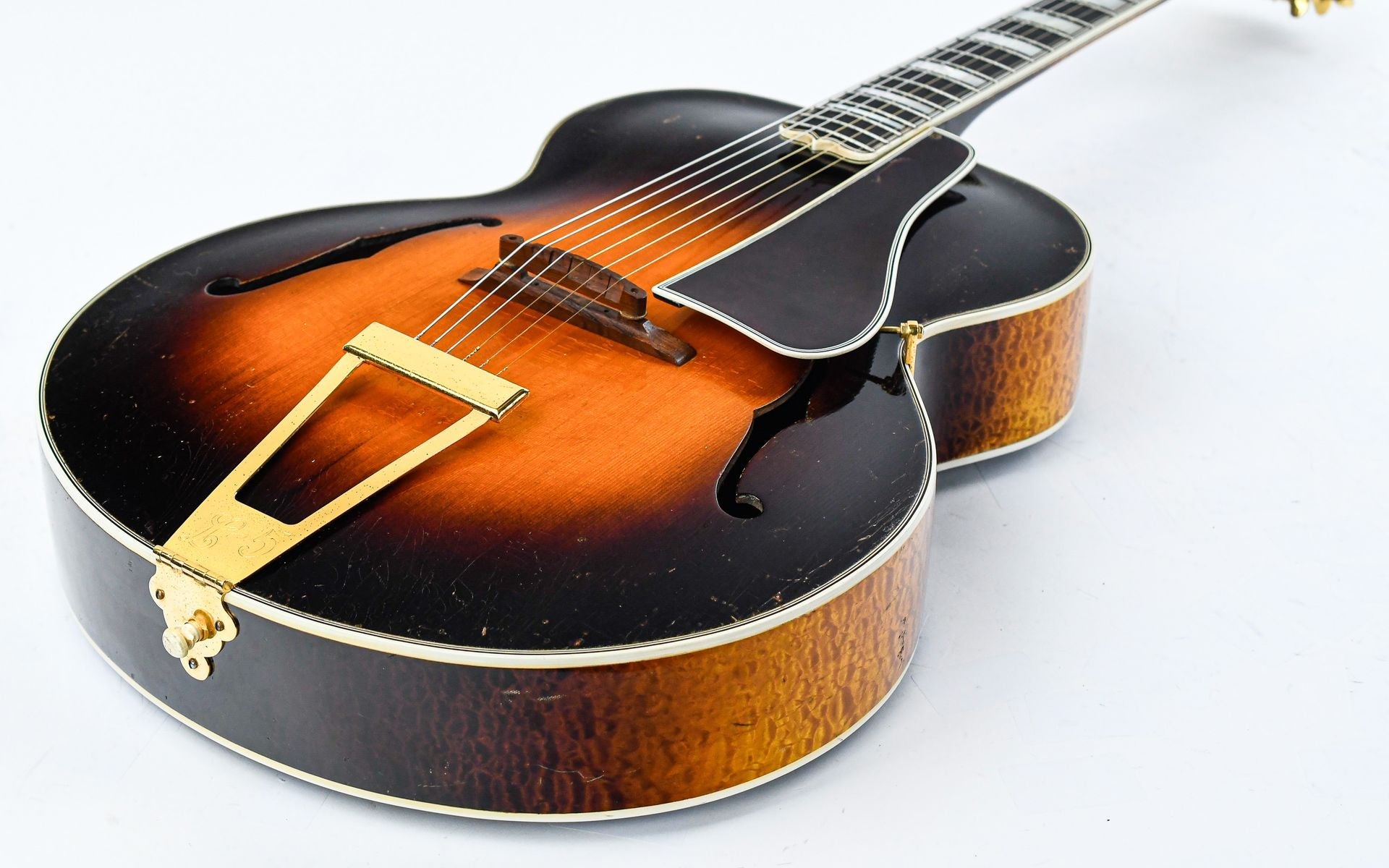 Gibson L5 Sunburst 17” 1934