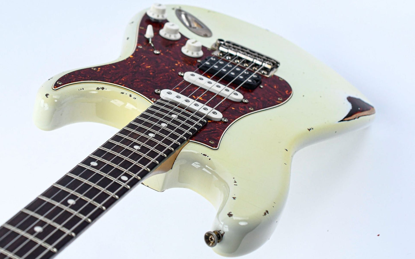 Iconic Solana Studio Series SJC04 John Cruz Olympic White Over 3TB
