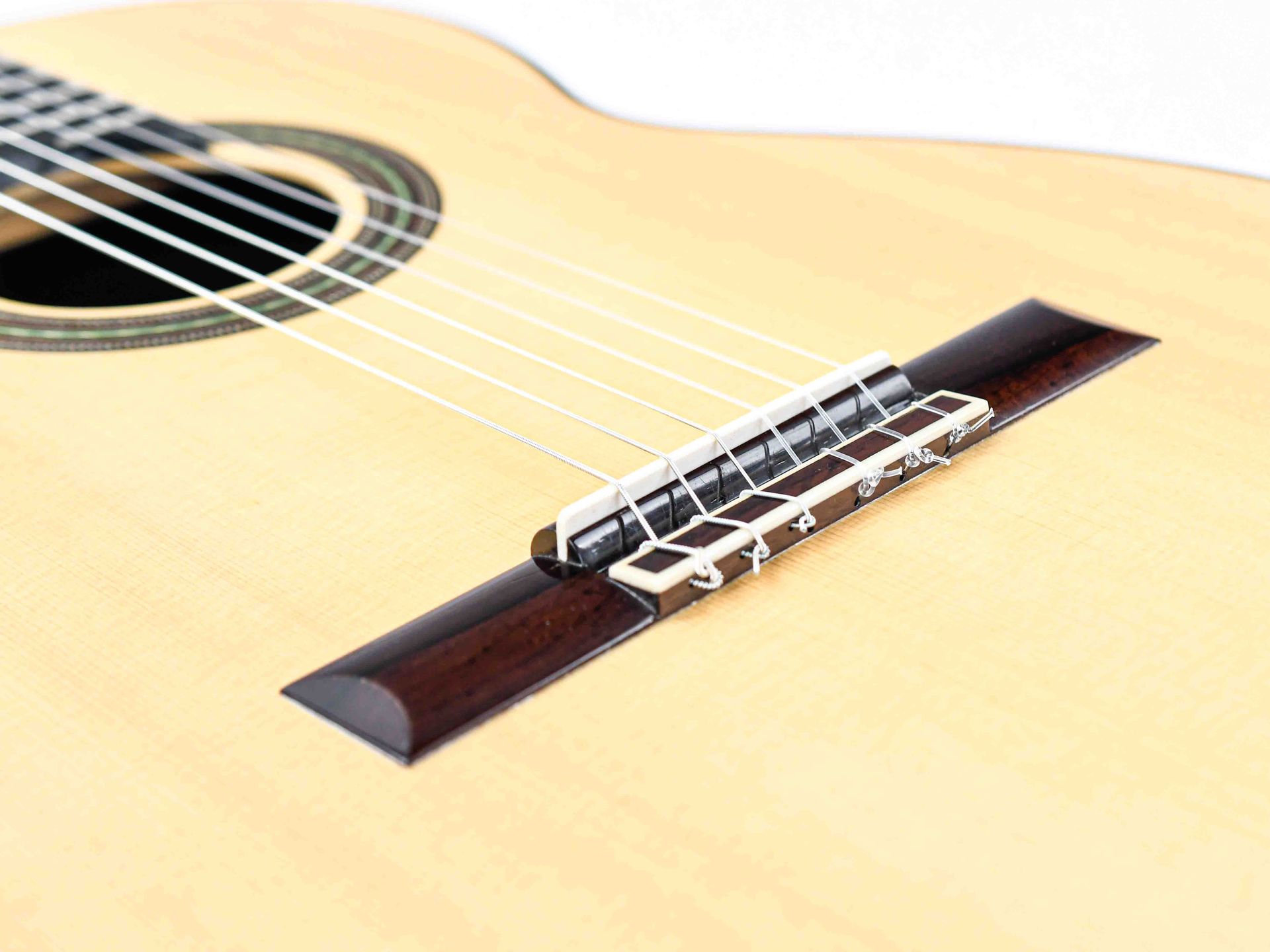 Menno Bos Torres Cocobolo Spruce 2019