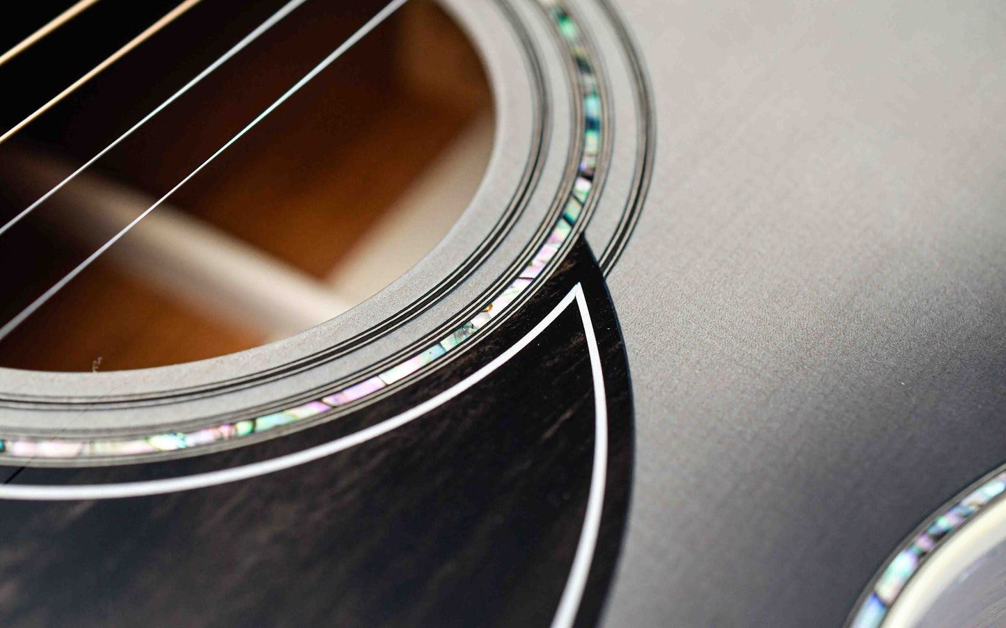 Martin Custom Shop John Mayer OM45 Platinum