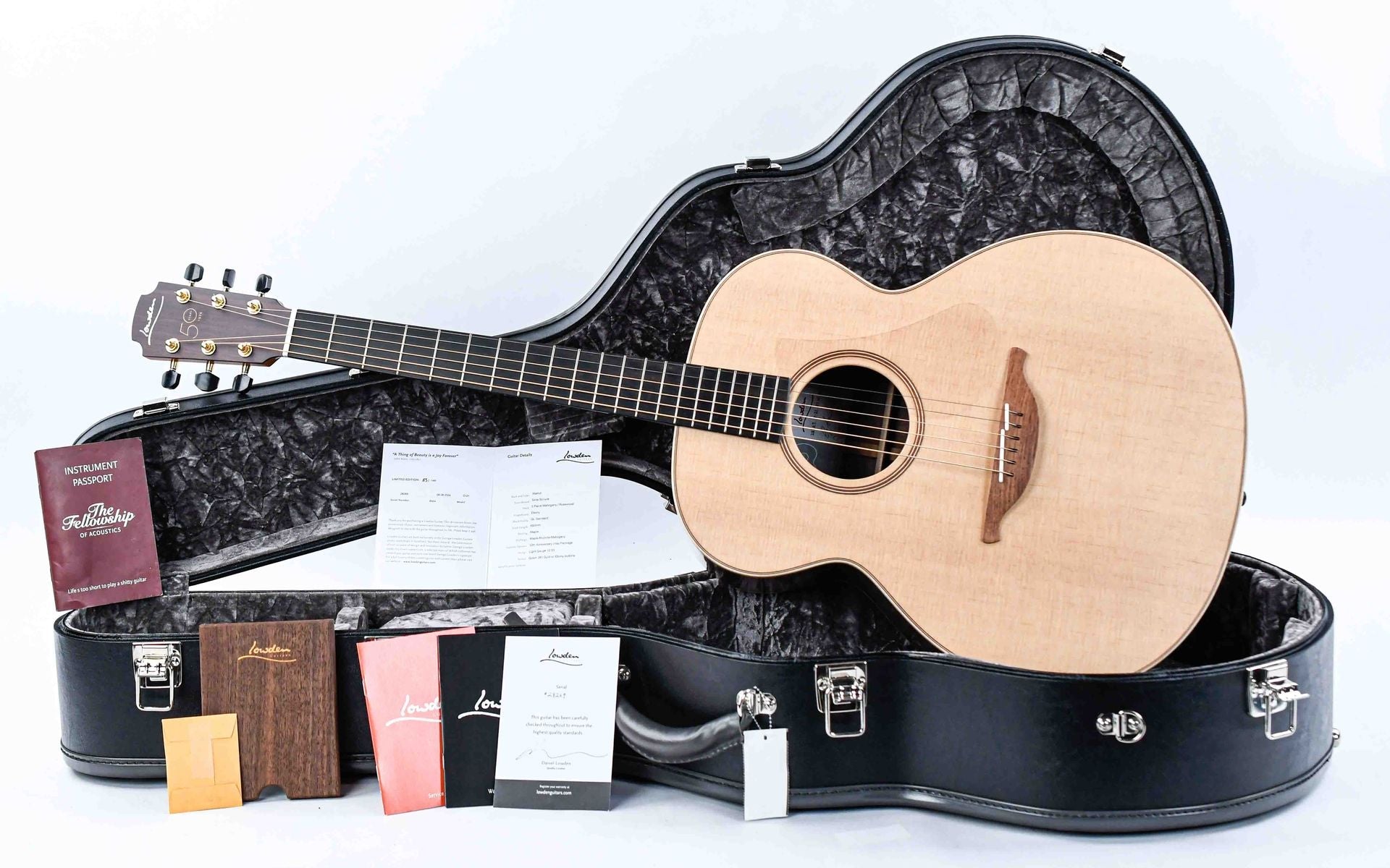 Lowden 50th Anniversary O21 Walnut Sitka Spruce