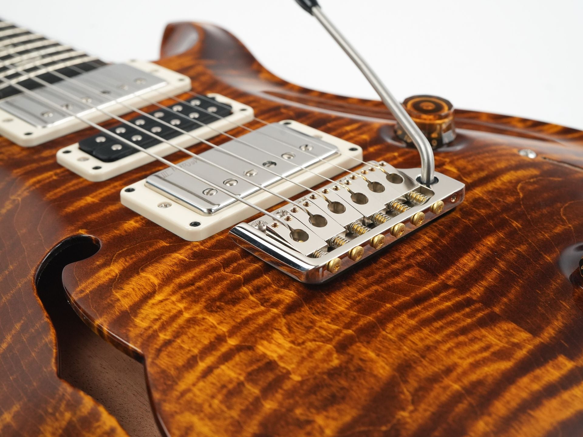 PRS Special 22 Semi Hollow Black Gold